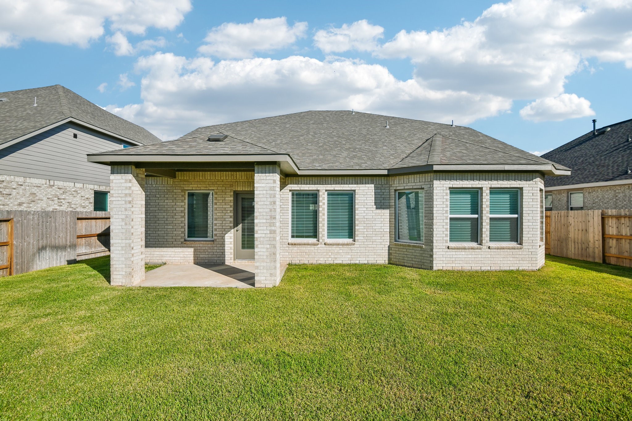 2715 Dark Lantern Lane, Rosenberg, TX 77471