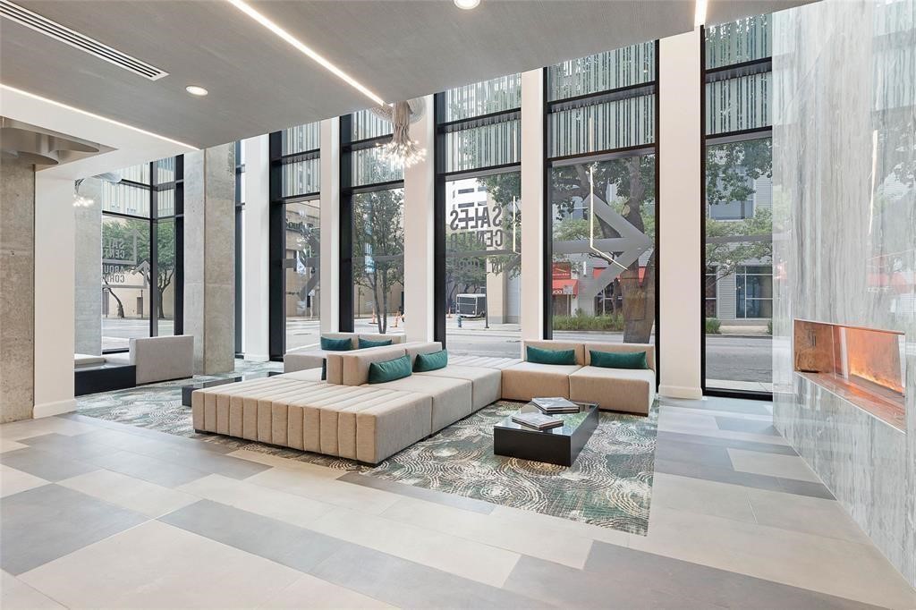 1211 Caroline Street, #1708, Houston, TX 77002