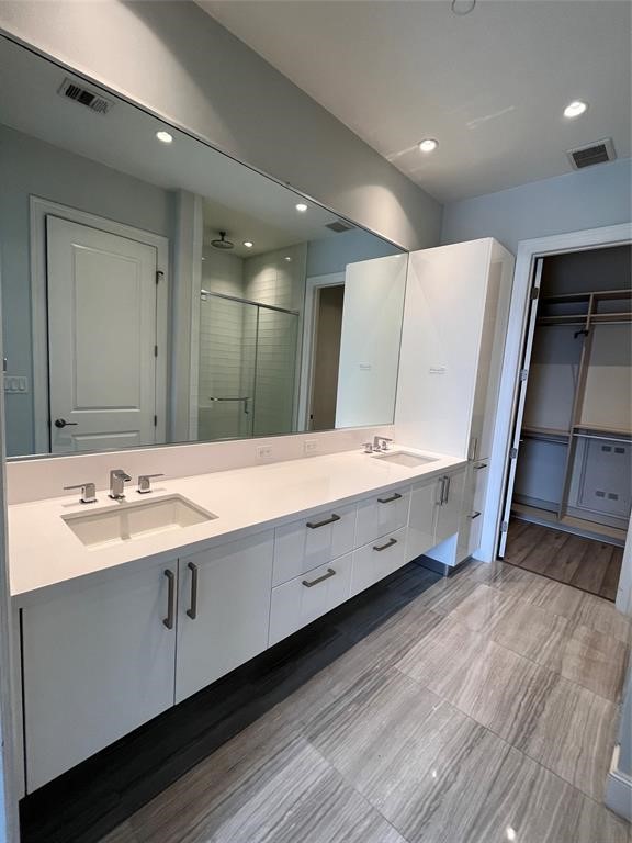 1211 Caroline Street, #1708, Houston, TX 77002