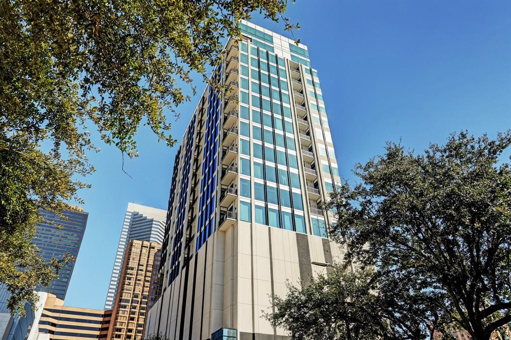 1211 Caroline Street, #1708, Houston, TX 77002