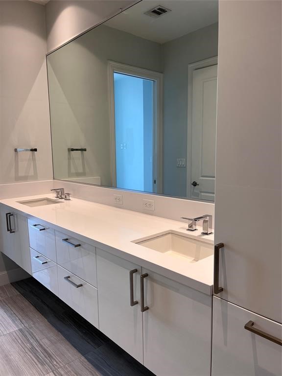 1211 Caroline Street, #1708, Houston, TX 77002