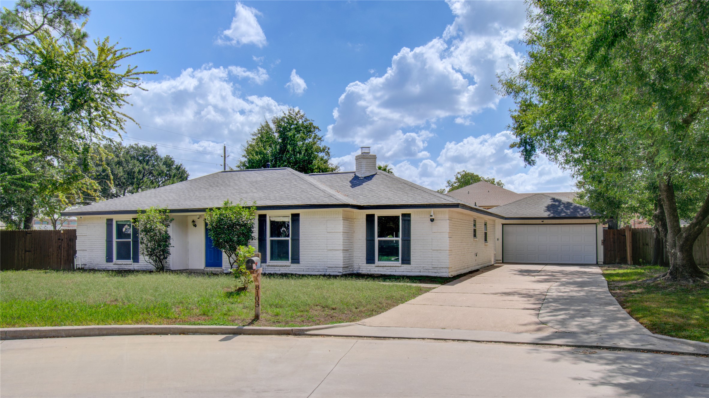 8103 Schaffer Lane, Houston, TX 77070