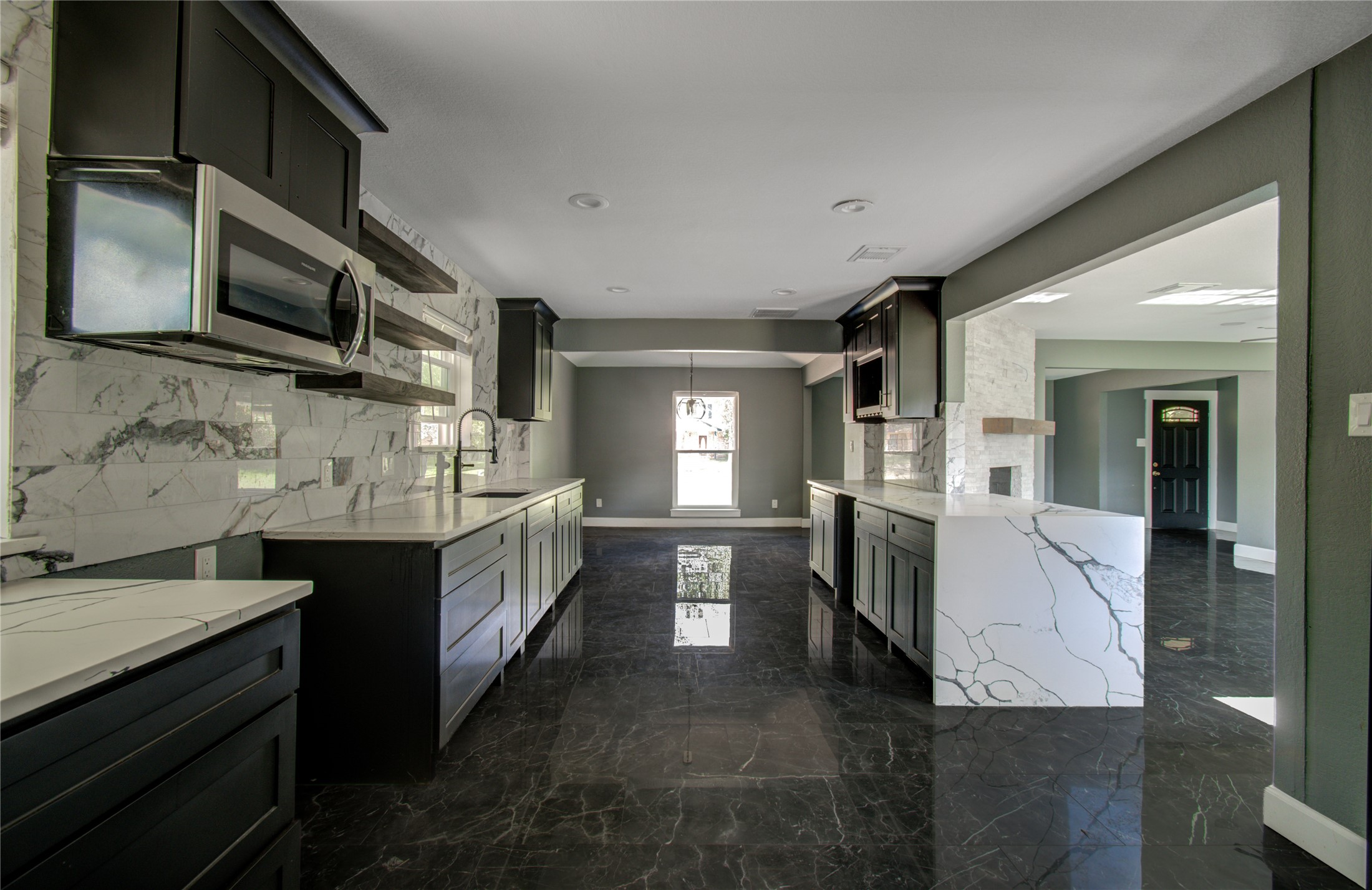 8103 Schaffer Lane, Houston, TX 77070