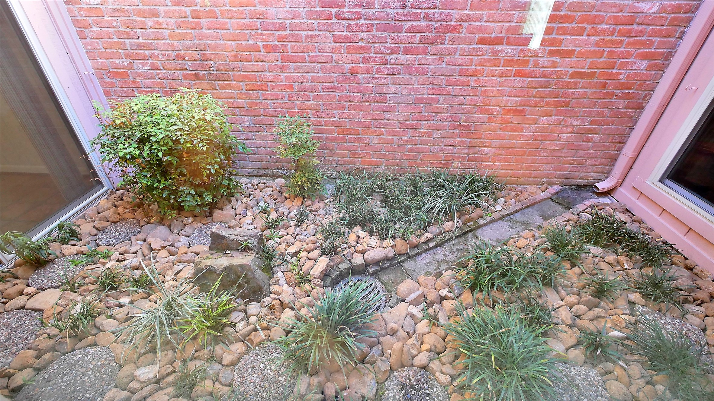 Small Patio area outside the Formal Dining