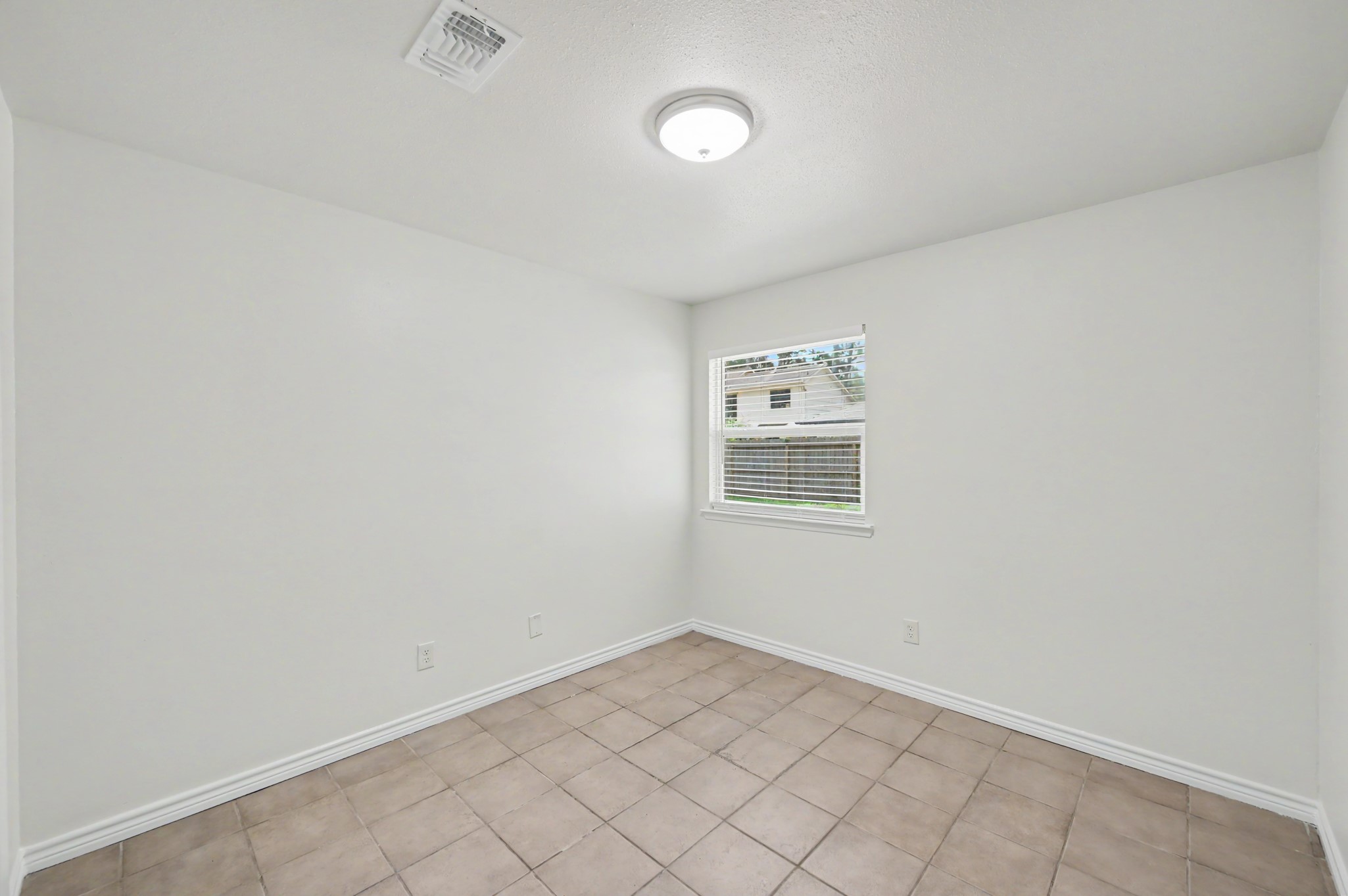 1 Pineash Court, The Woodlands, TX 77381