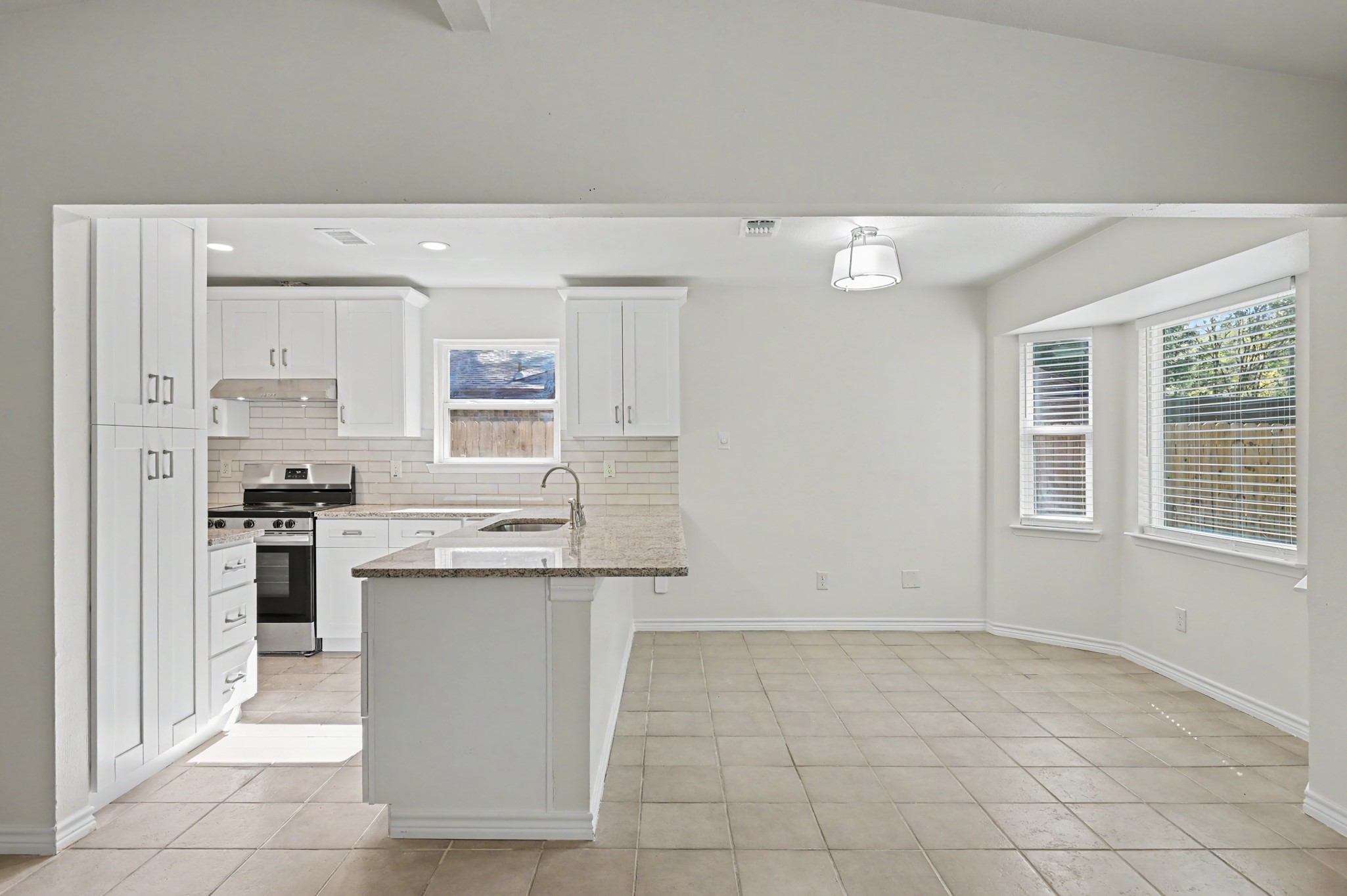 1 Pineash Court, The Woodlands, TX 77381