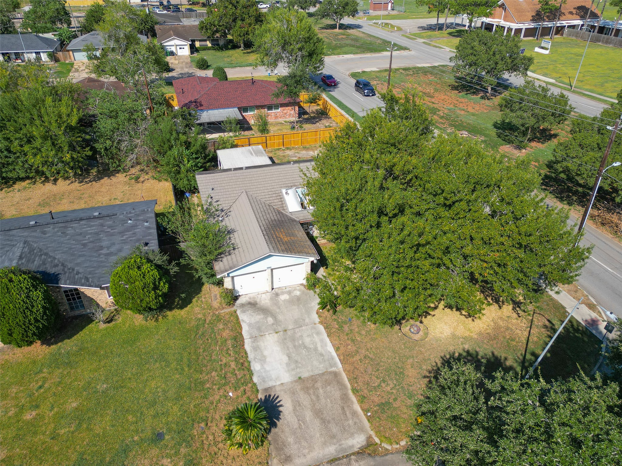 5435 Tavenor Lane, Houston, TX 77048