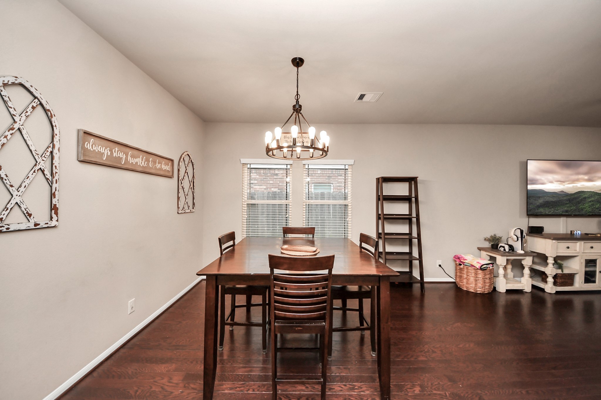 8706 Morning Dove Lane, Baytown, TX 77521