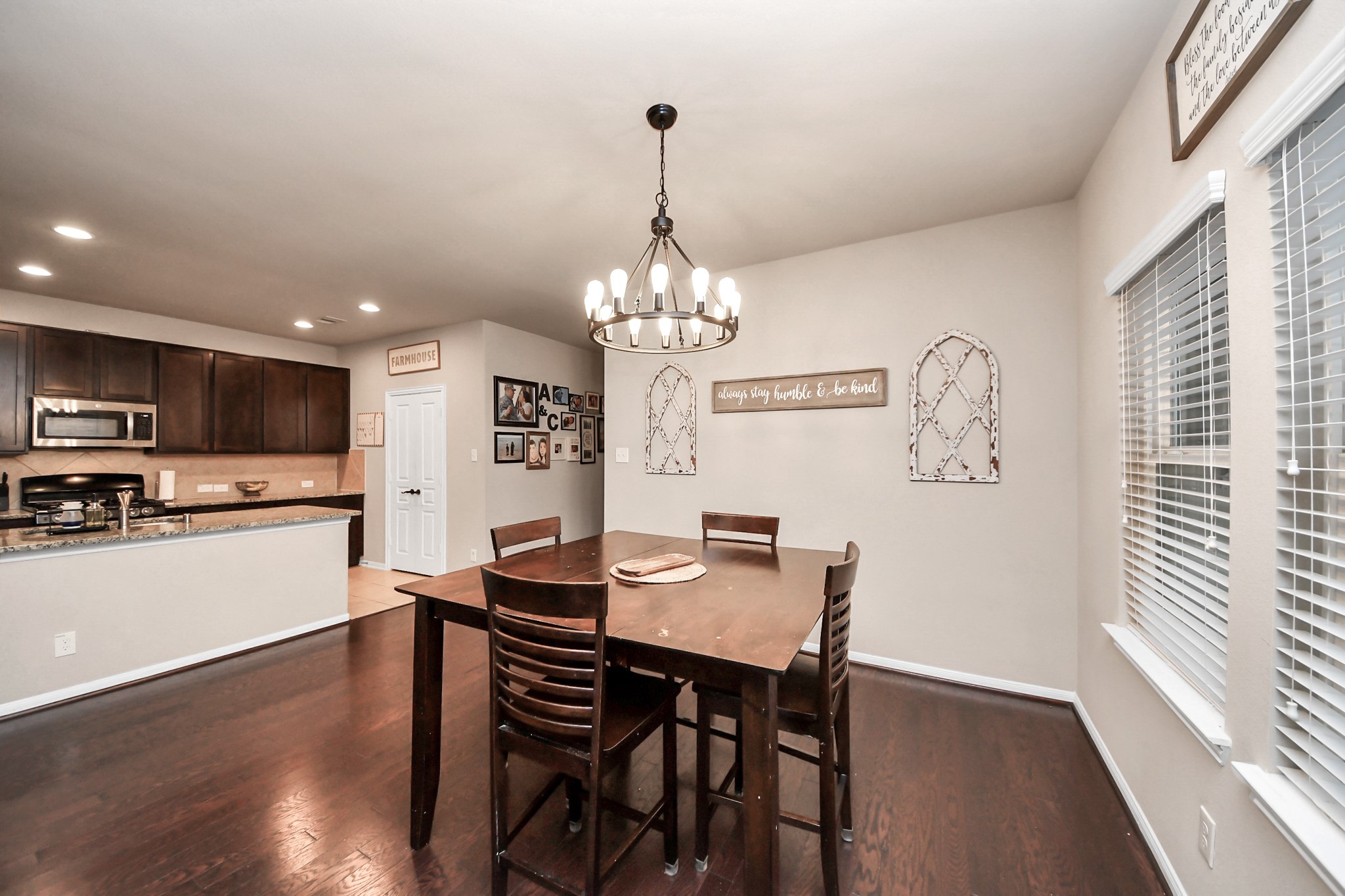 8706 Morning Dove Lane, Baytown, TX 77521