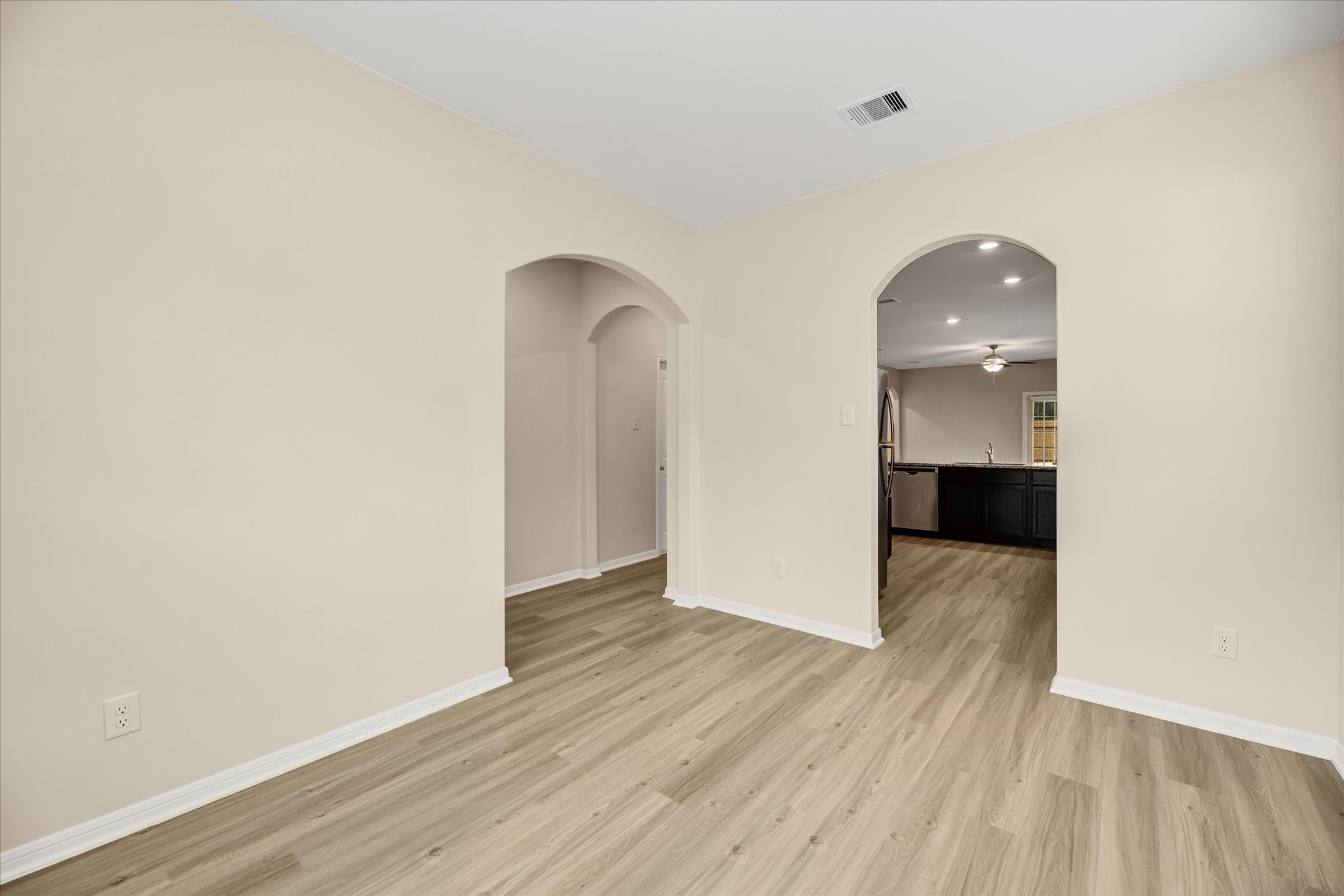 Dining room or home office.
