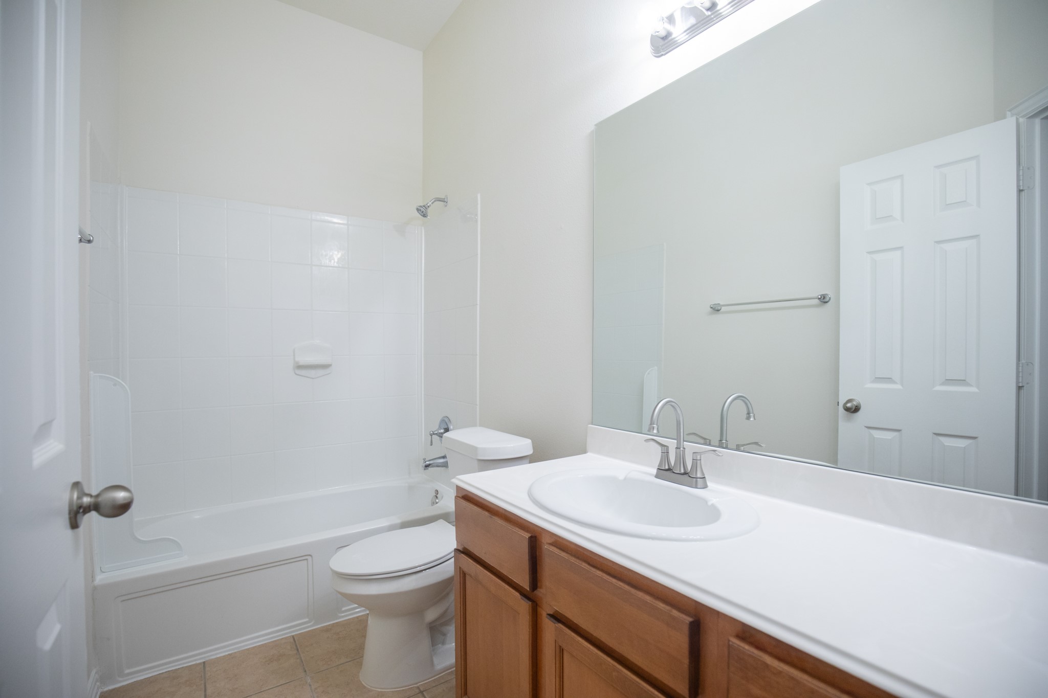 2nd bathroom