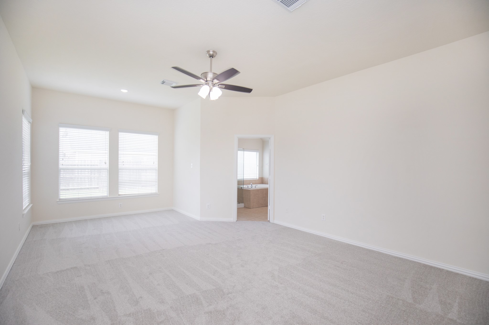 8802 Rocky Knoll Lane, Rosenberg, TX 77469