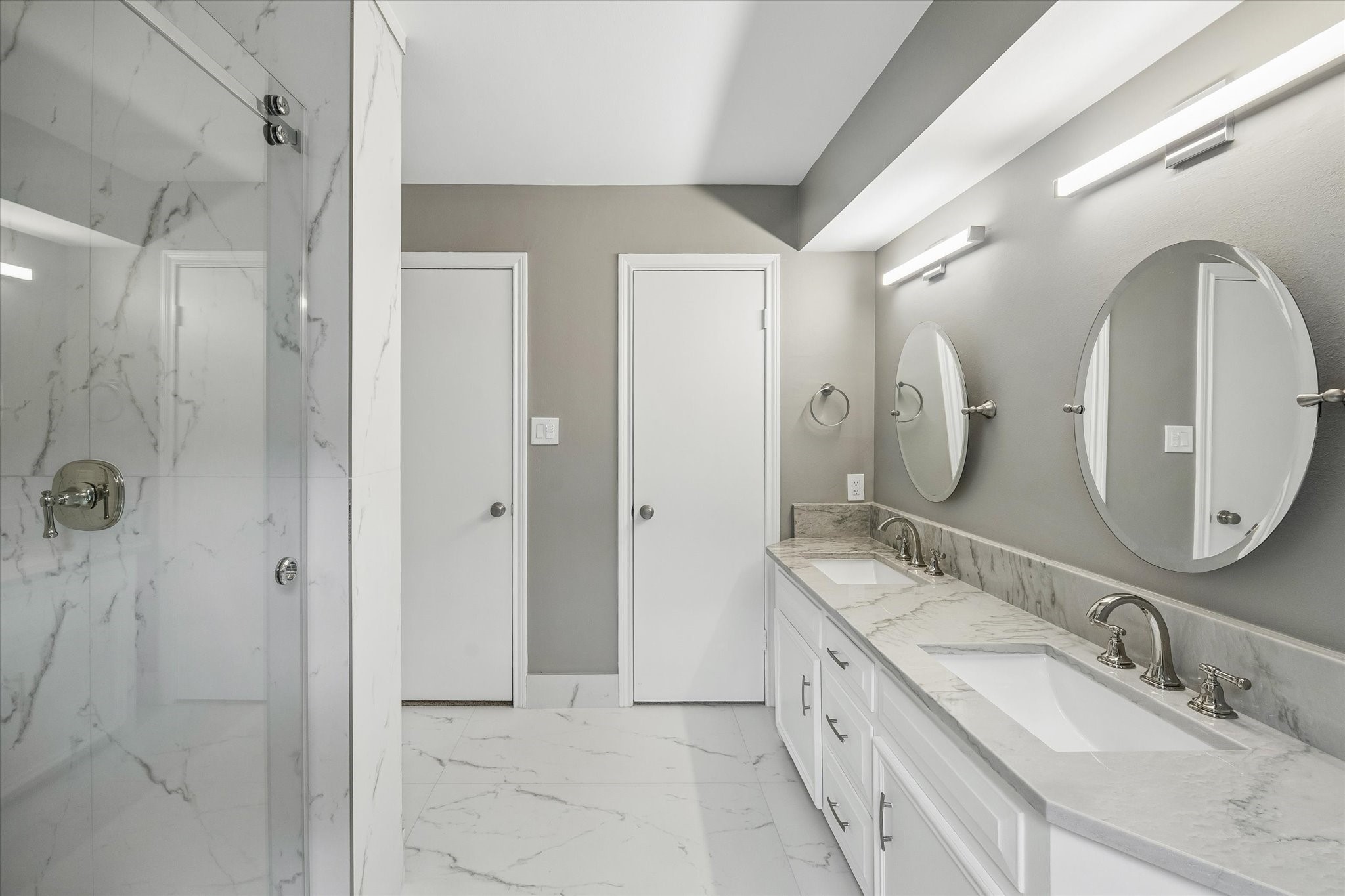 PRIMARY BATH - Full renovation!  brand new tile, shower, updated vanity and fixtures!