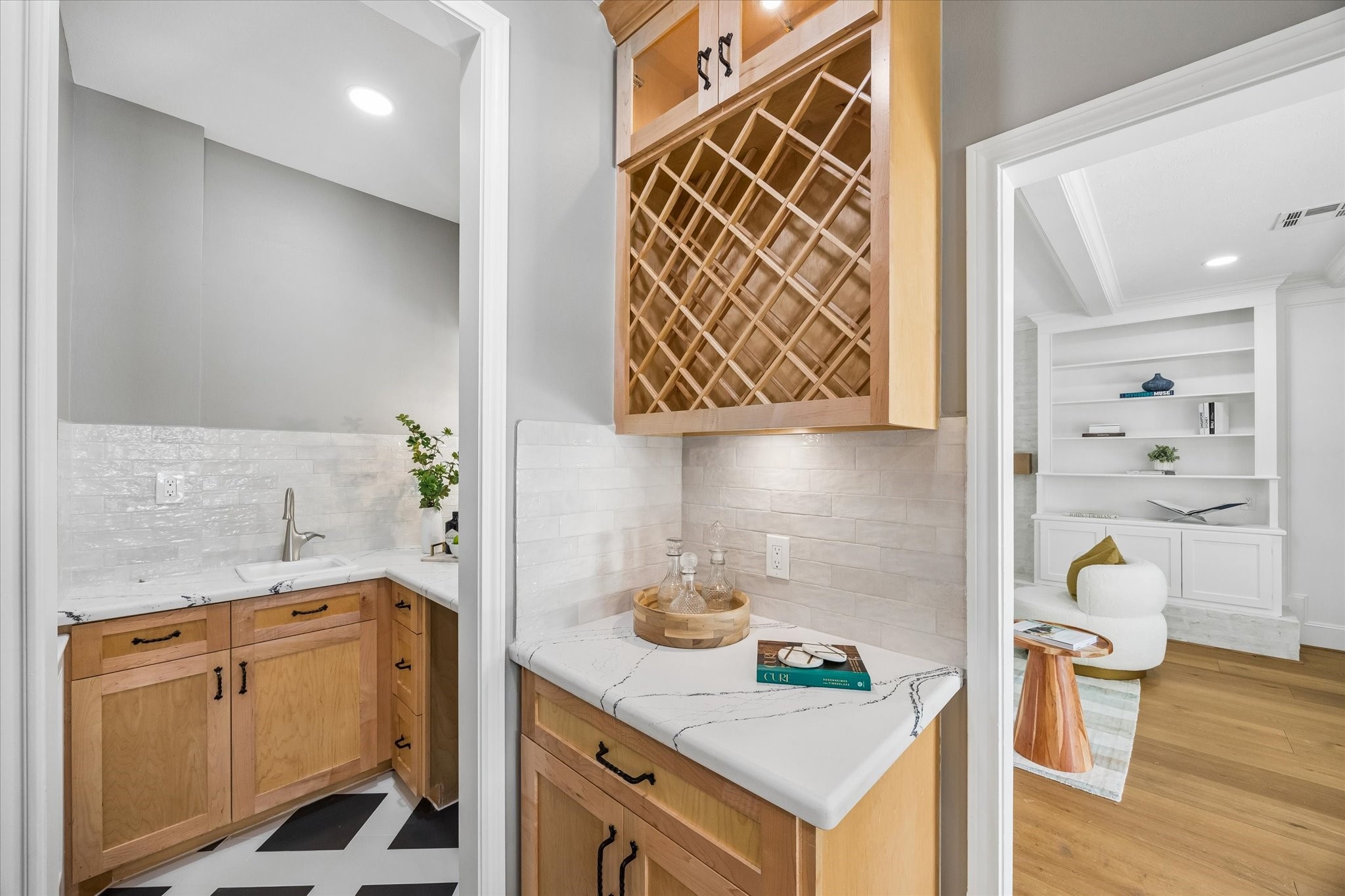 Love this wet bar - just off of the living room and kitchen - room for a wine cooler!