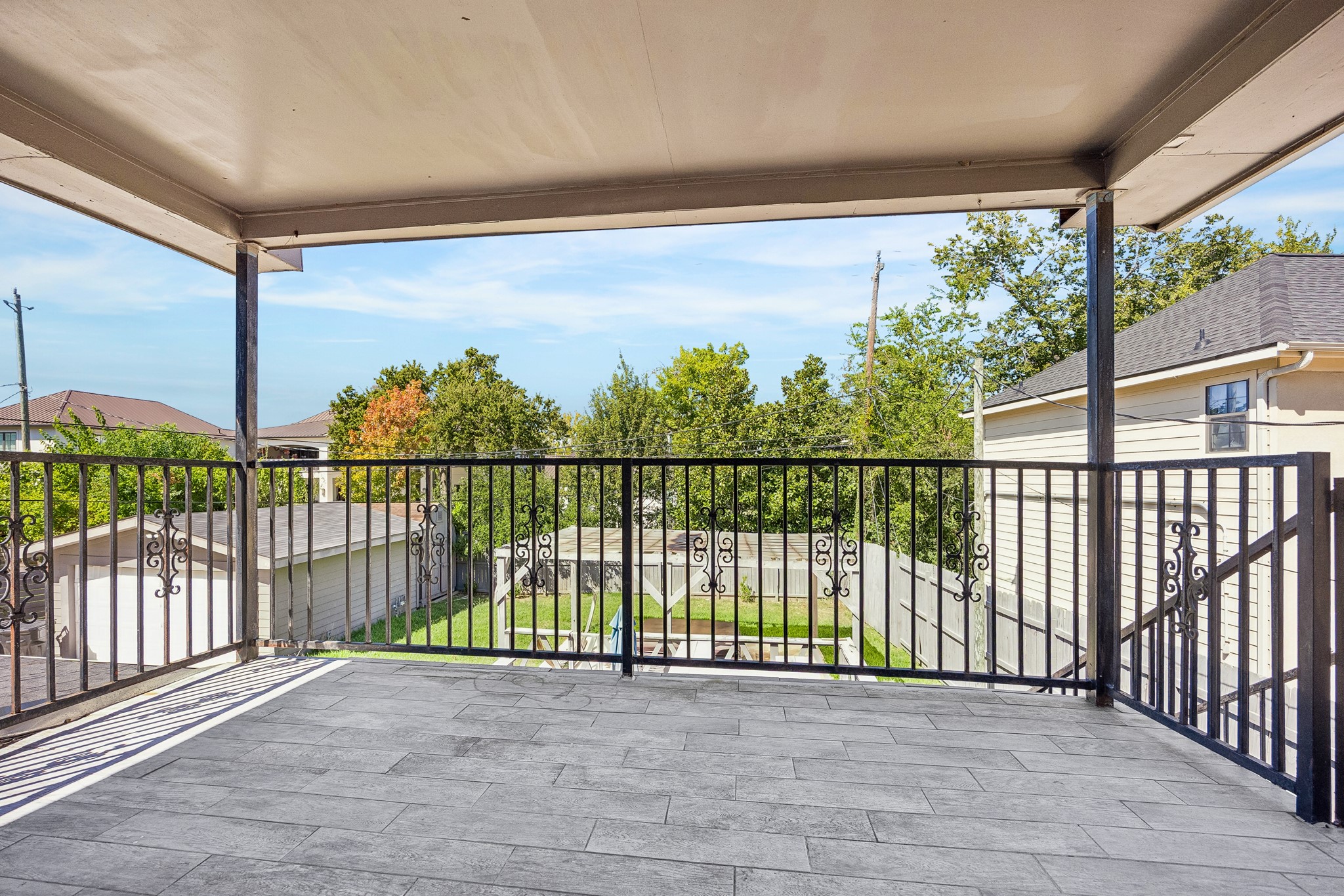 Covered balcony