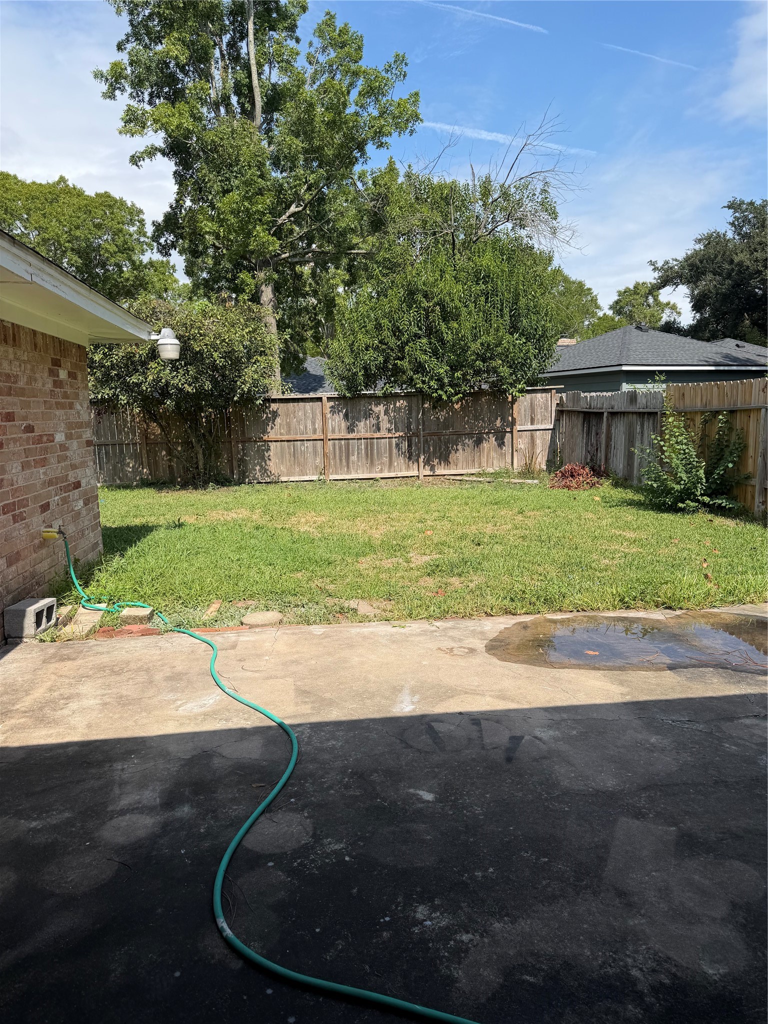 12860 Westleigh Drive, Houston, TX 77077
