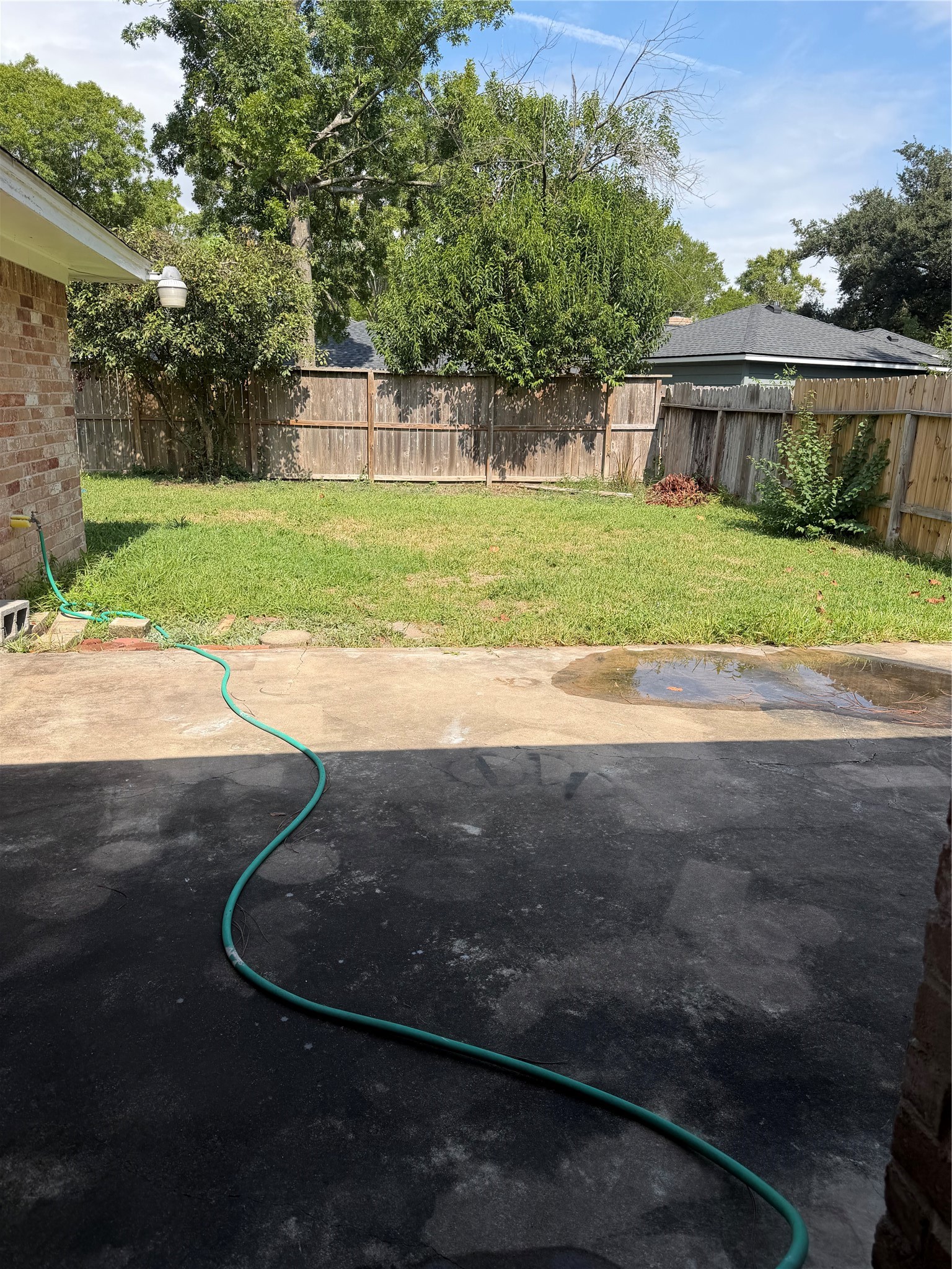 12860 Westleigh Drive, Houston, TX 77077