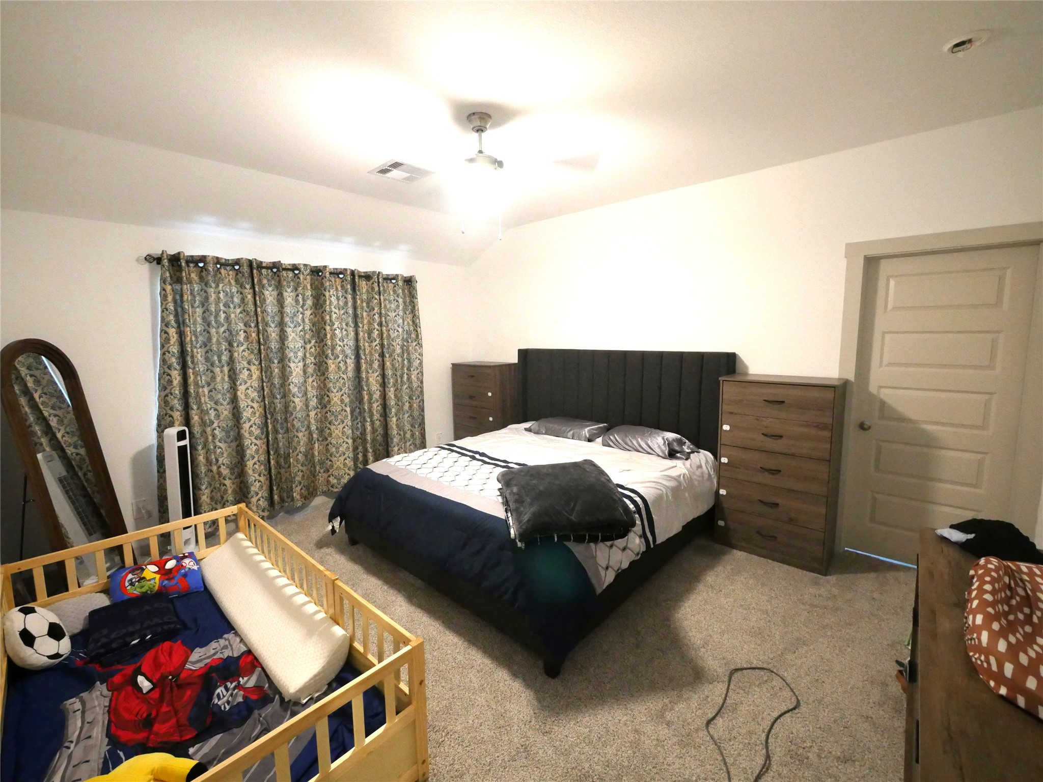 Spacious primary retreat offering a comfortable layout, natural light, and a relaxing setting with easy access to the ensuite bath. Spacious primary retreat offering a comfortable layout, natural light, and a relaxing setting with easy access to the ensuite bath.