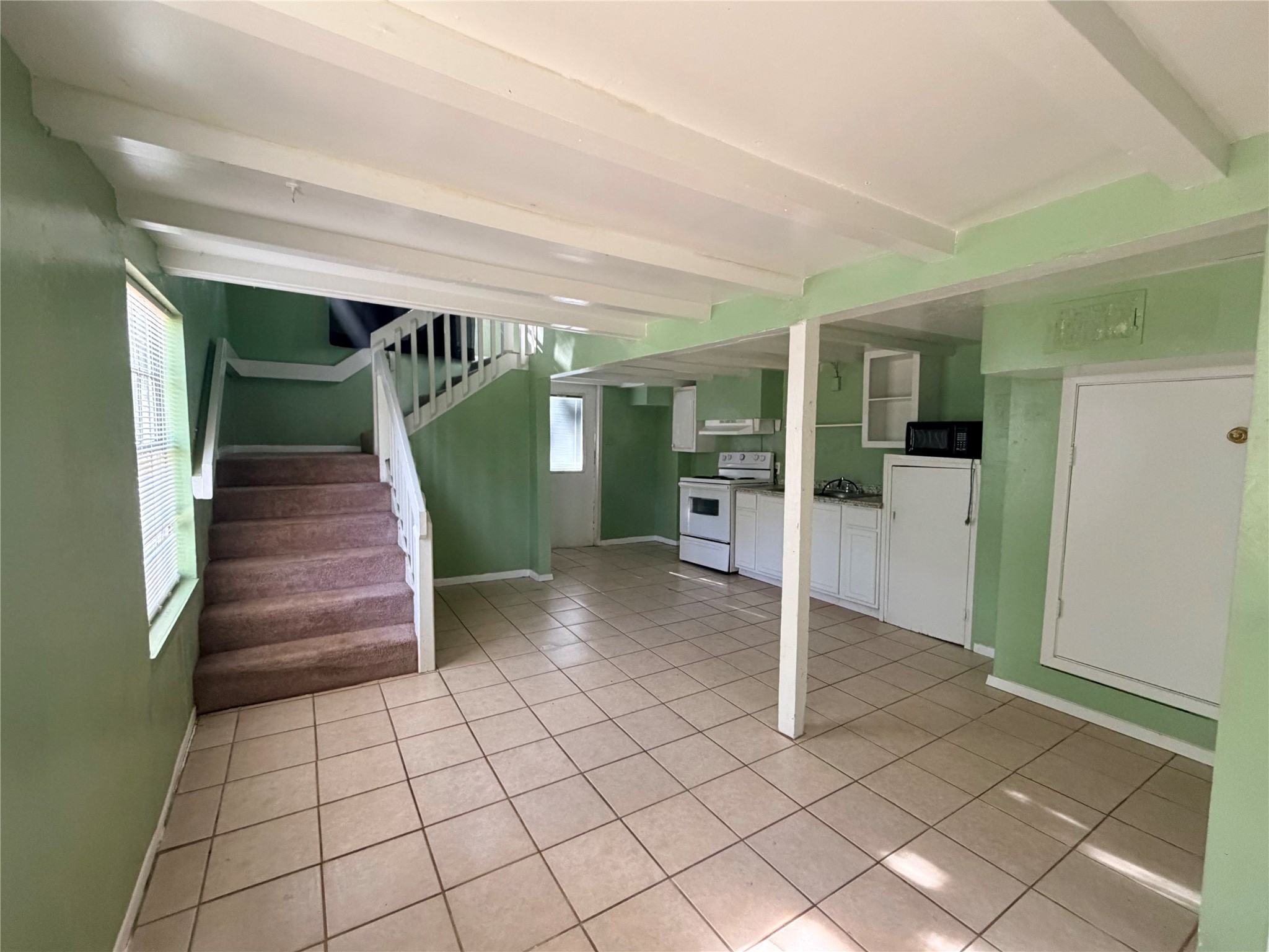 900 Mohawk Drive, #4, Montgomery, TX 77316