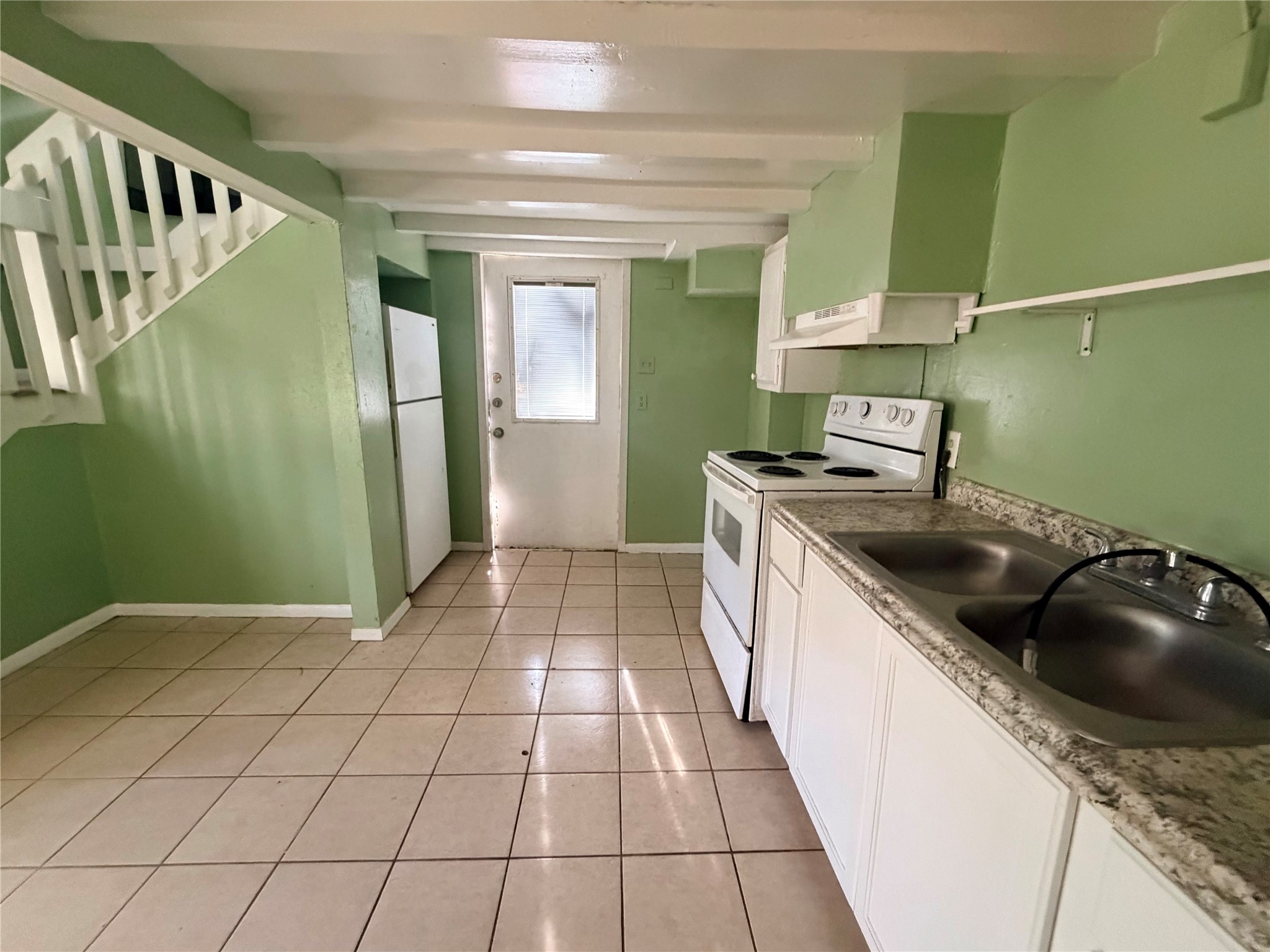 900 Mohawk Drive, #4, Montgomery, TX 77316