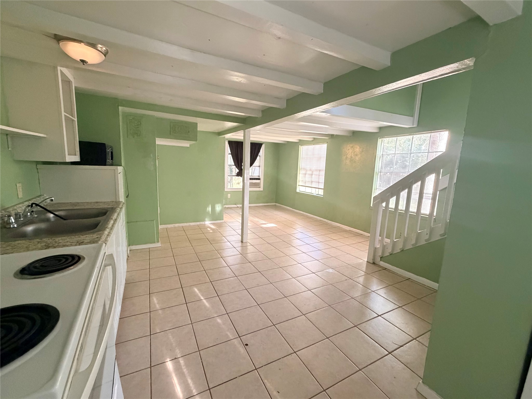 900 Mohawk Drive, #4, Montgomery, TX 77316