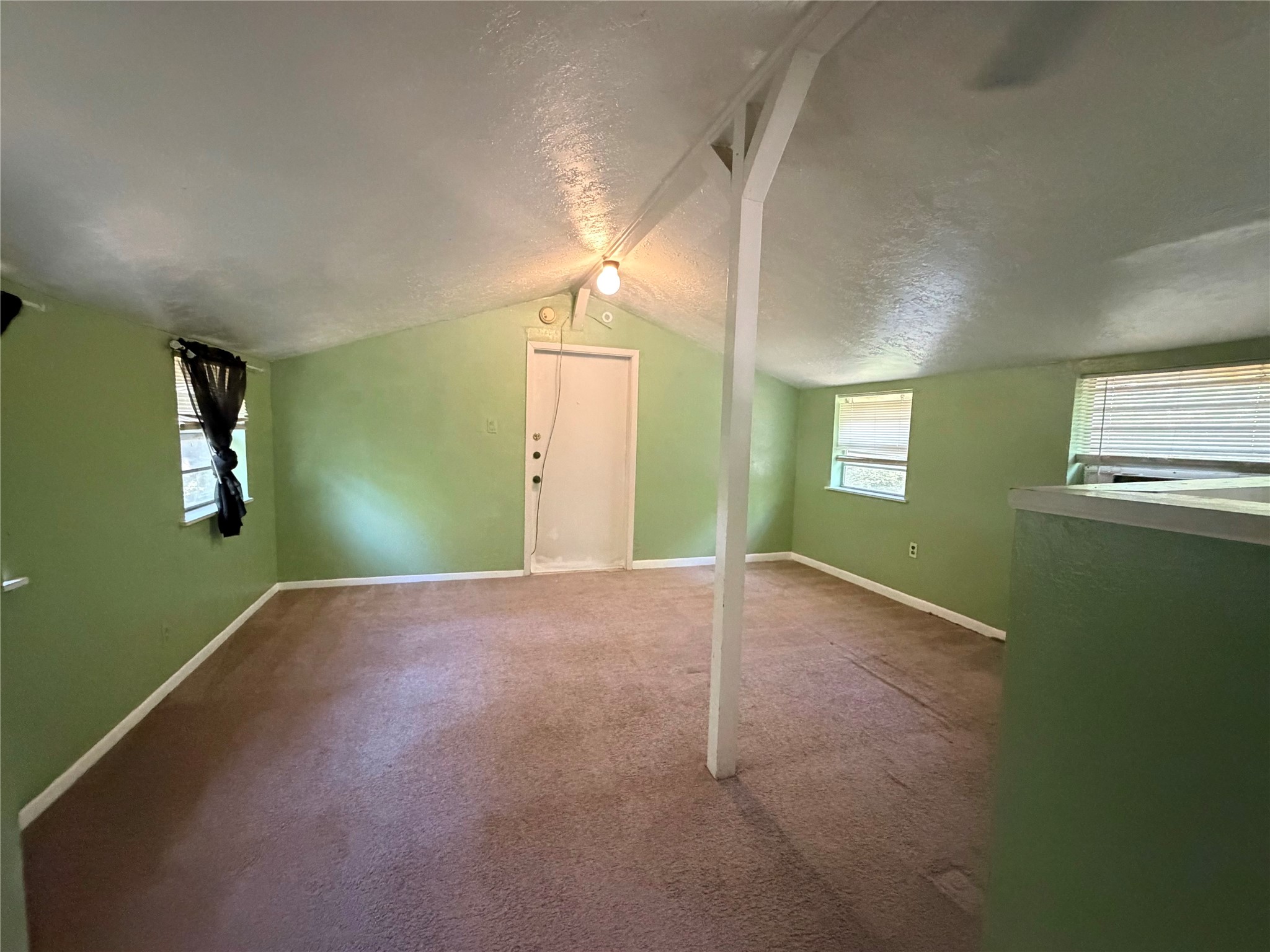 900 Mohawk Drive, #4, Montgomery, TX 77316