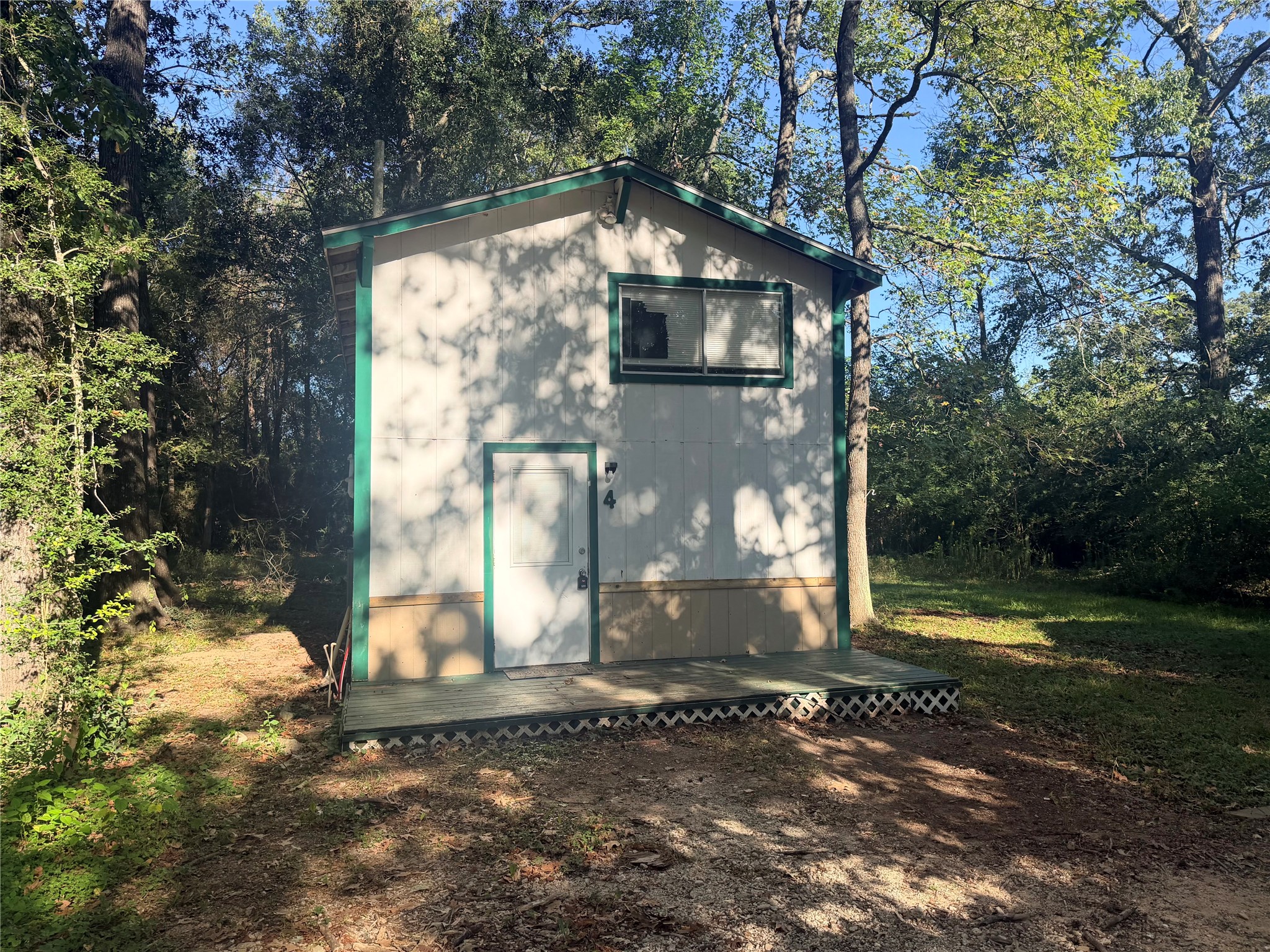 900 Mohawk Drive, #4, Montgomery, TX 77316 900 Mohawk Drive, #4, Montgomery, TX 77316