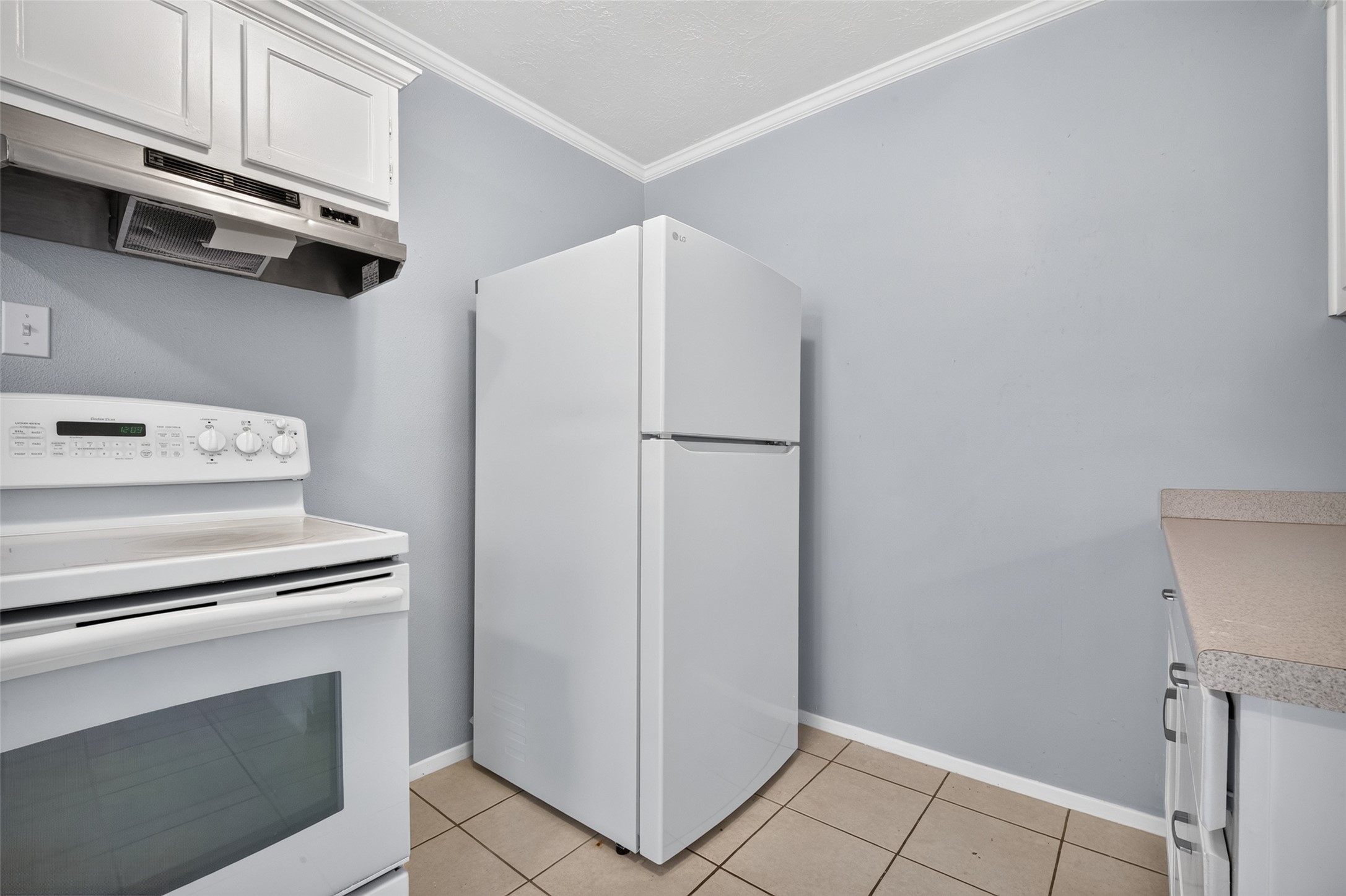 261 Hardwicke Road, Houston, TX 77060