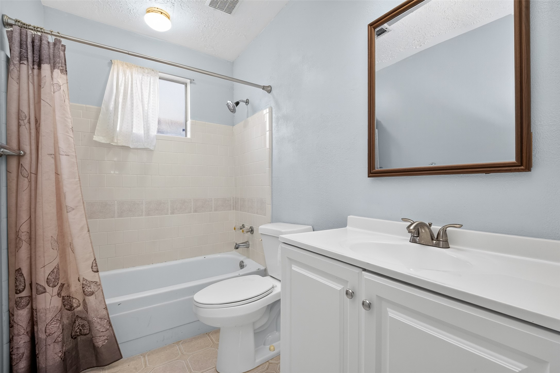 261 Hardwicke Road, Houston, TX 77060