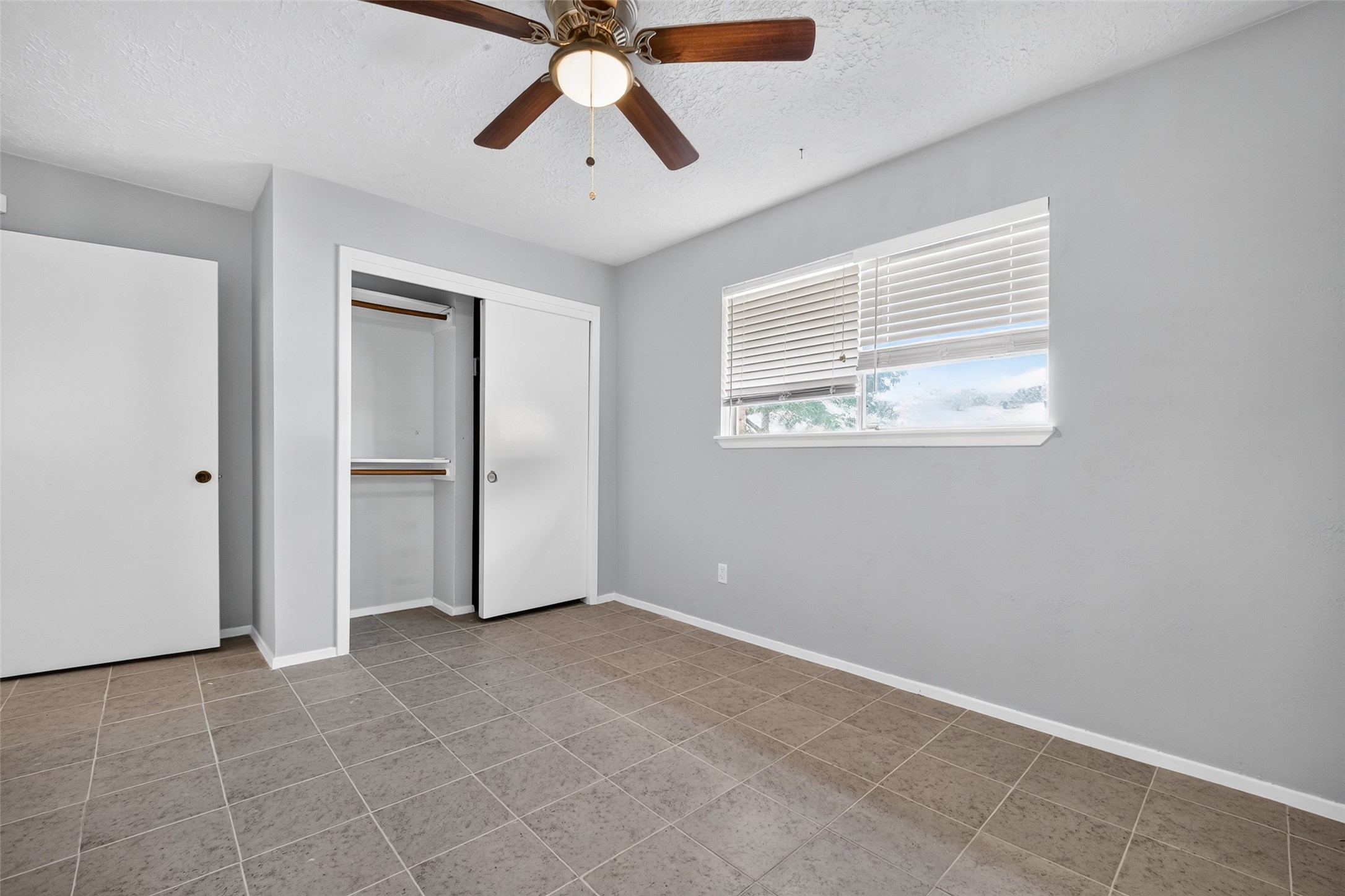 261 Hardwicke Road, Houston, TX 77060