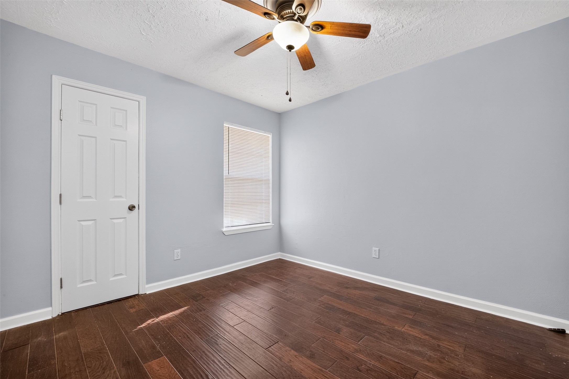 261 Hardwicke Road, Houston, TX 77060