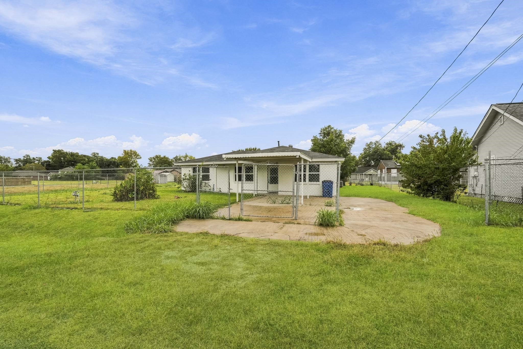 6209 Anderson Street, Texas City, TX 77591