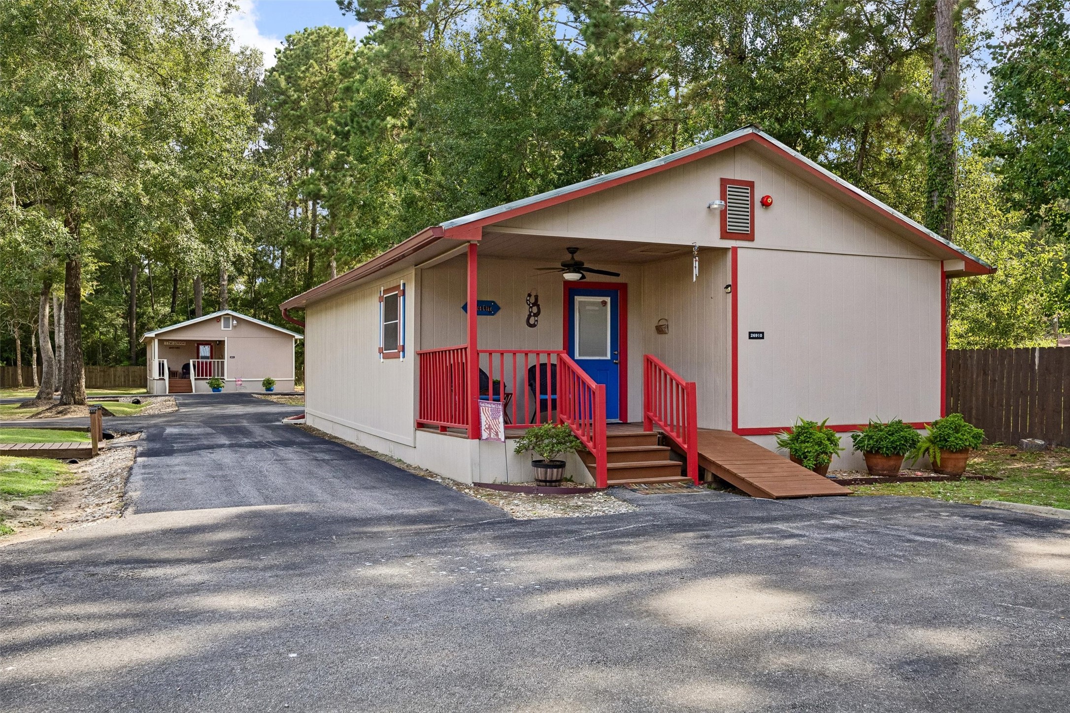 Two 2 bedroom homes with front porches. Come fully furnished. Separate electric meters Two 2 bedroom homes with front porches. Come fully furnished. Separate electric meters