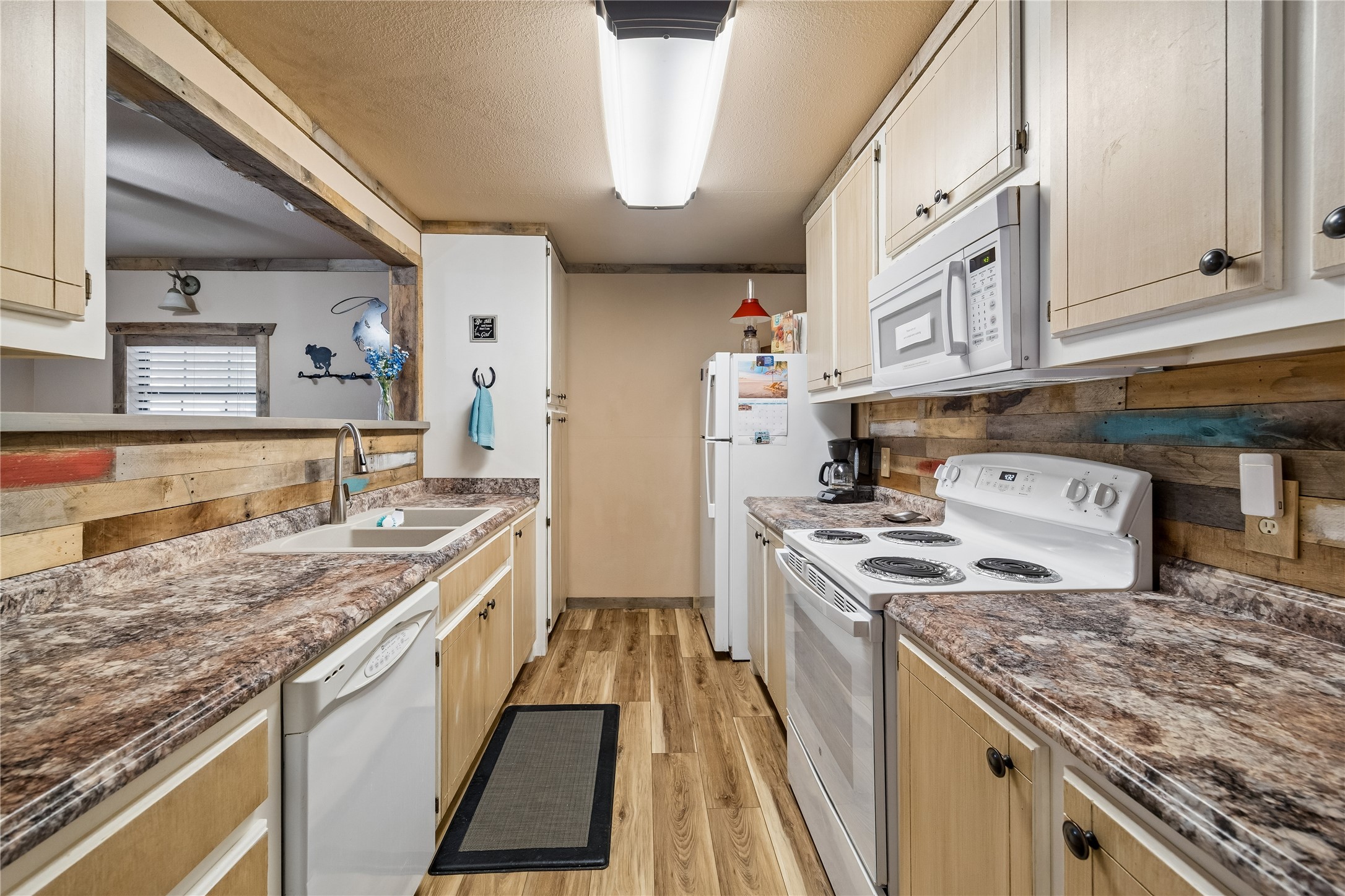 "Lodge" Kitchen over looks to dining area