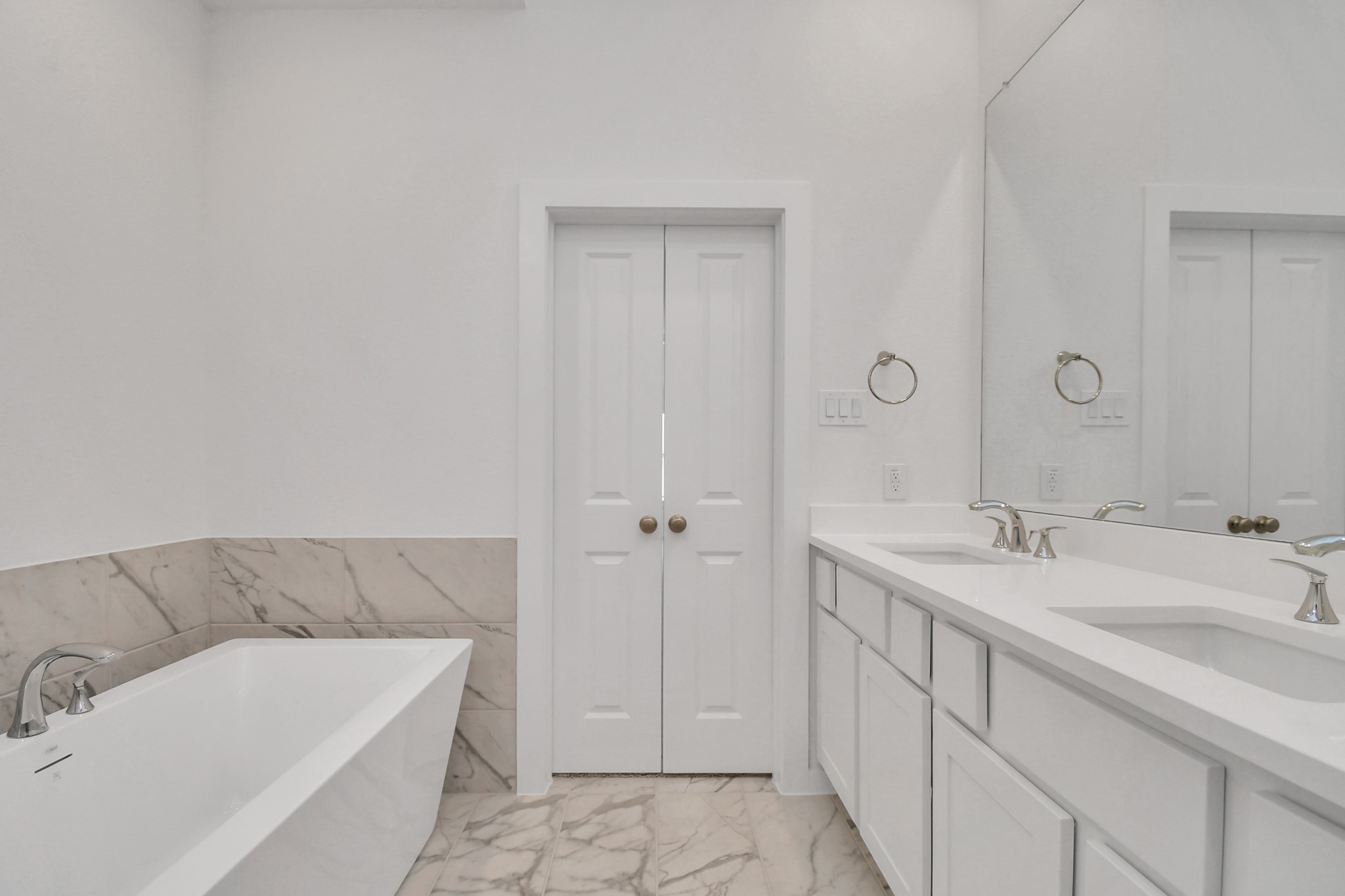 16506 Texas Hill Country Rd, Cypress, TX 77433