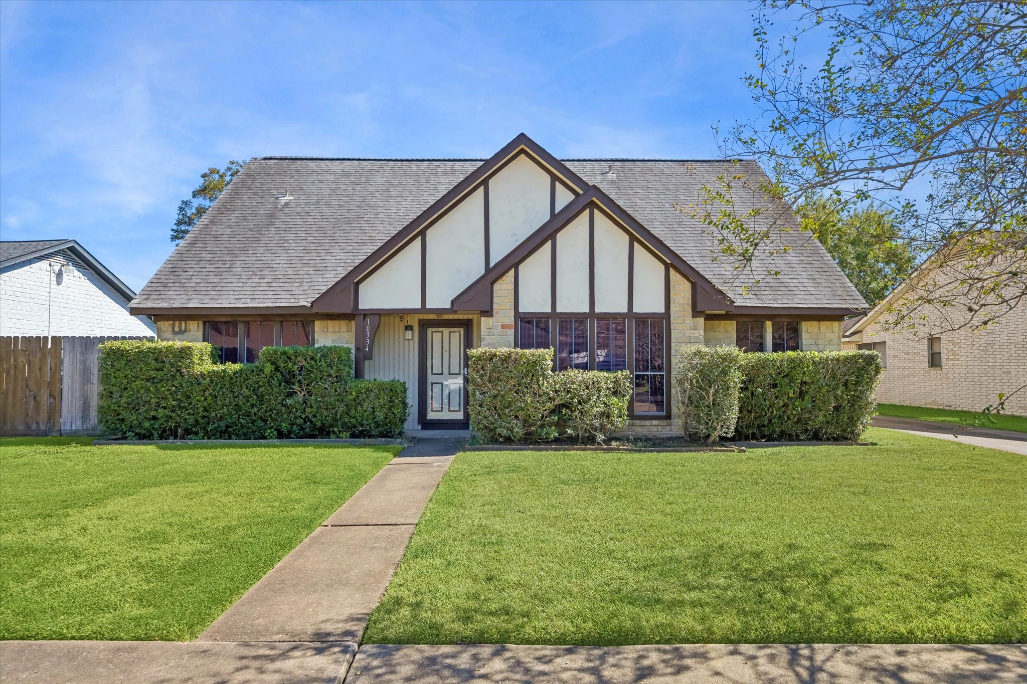 10334 Sageglow Drive, Houston, TX 77089 10334 Sageglow Drive, Houston, TX 77089