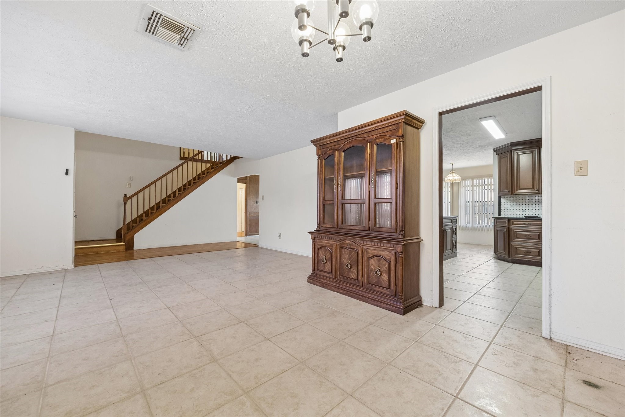 10334 Sageglow Drive, Houston, TX 77089 10334 Sageglow Drive, Houston, TX 77089