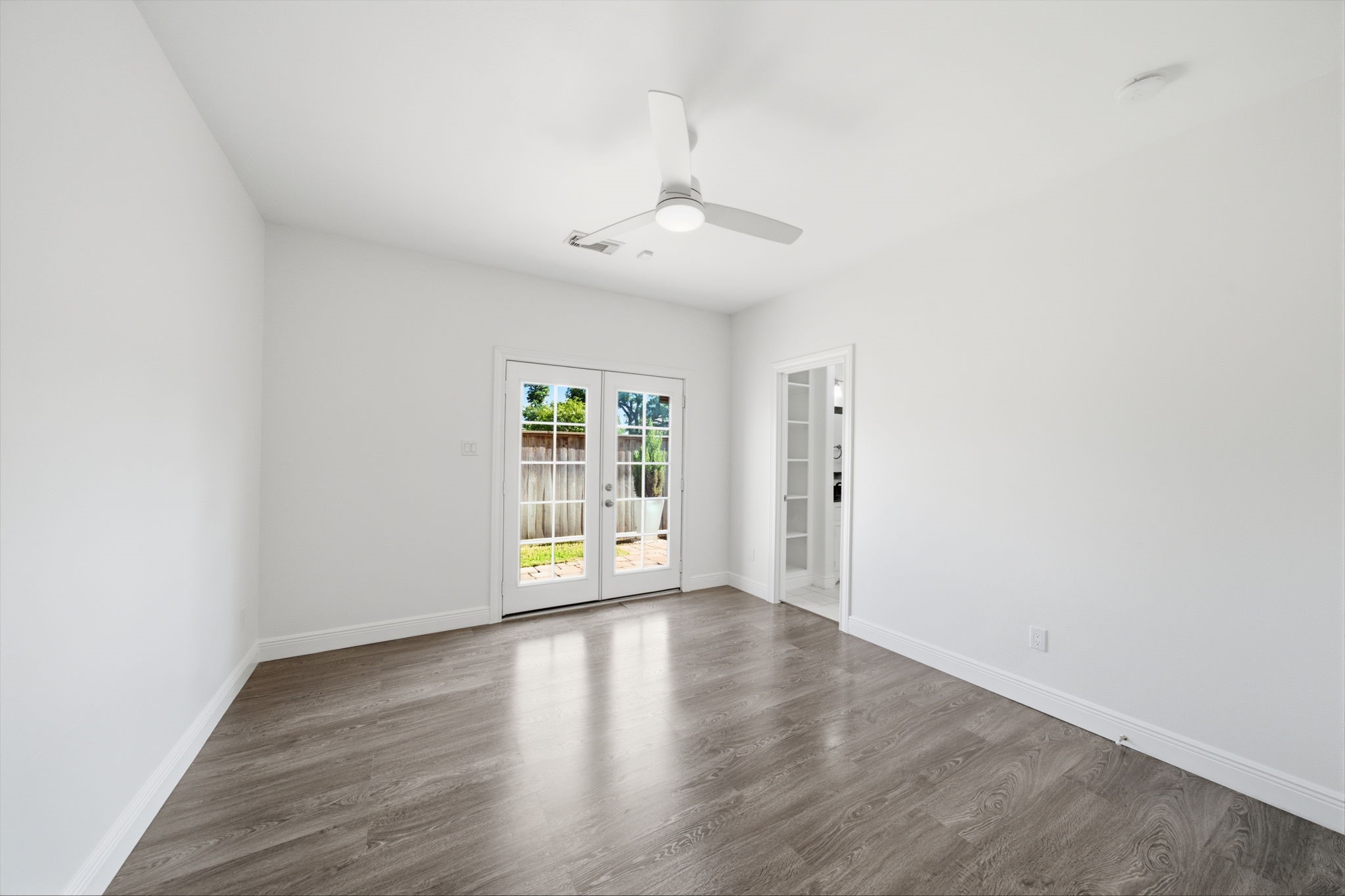 11110 Sherwood Forest Glen Drive, Houston, TX 77043