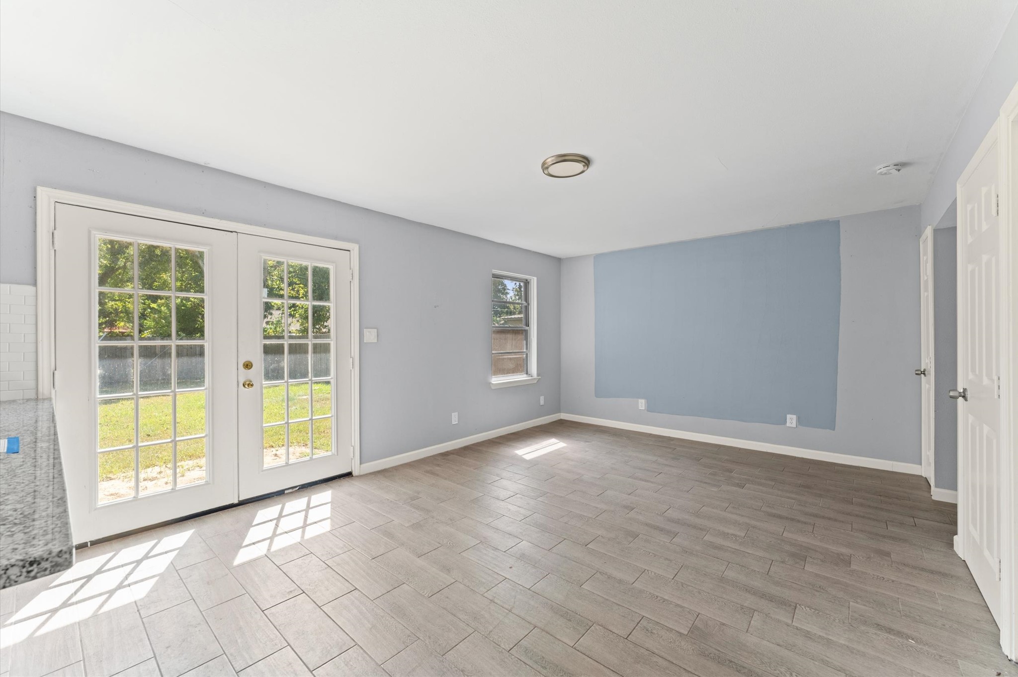121 Bluebird Lane, Pasadena, TX 77502