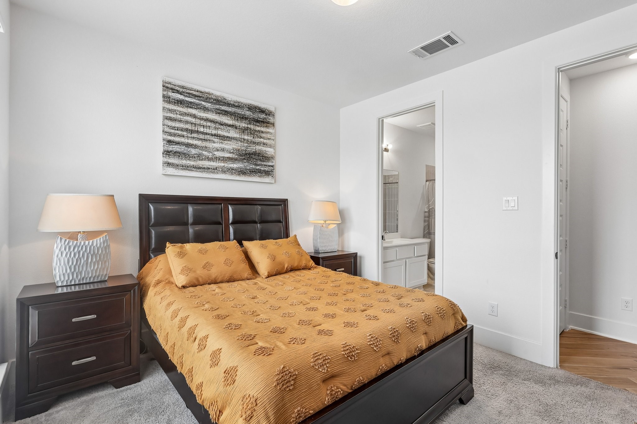 Guest room located on the first floor with ensuite bathroom