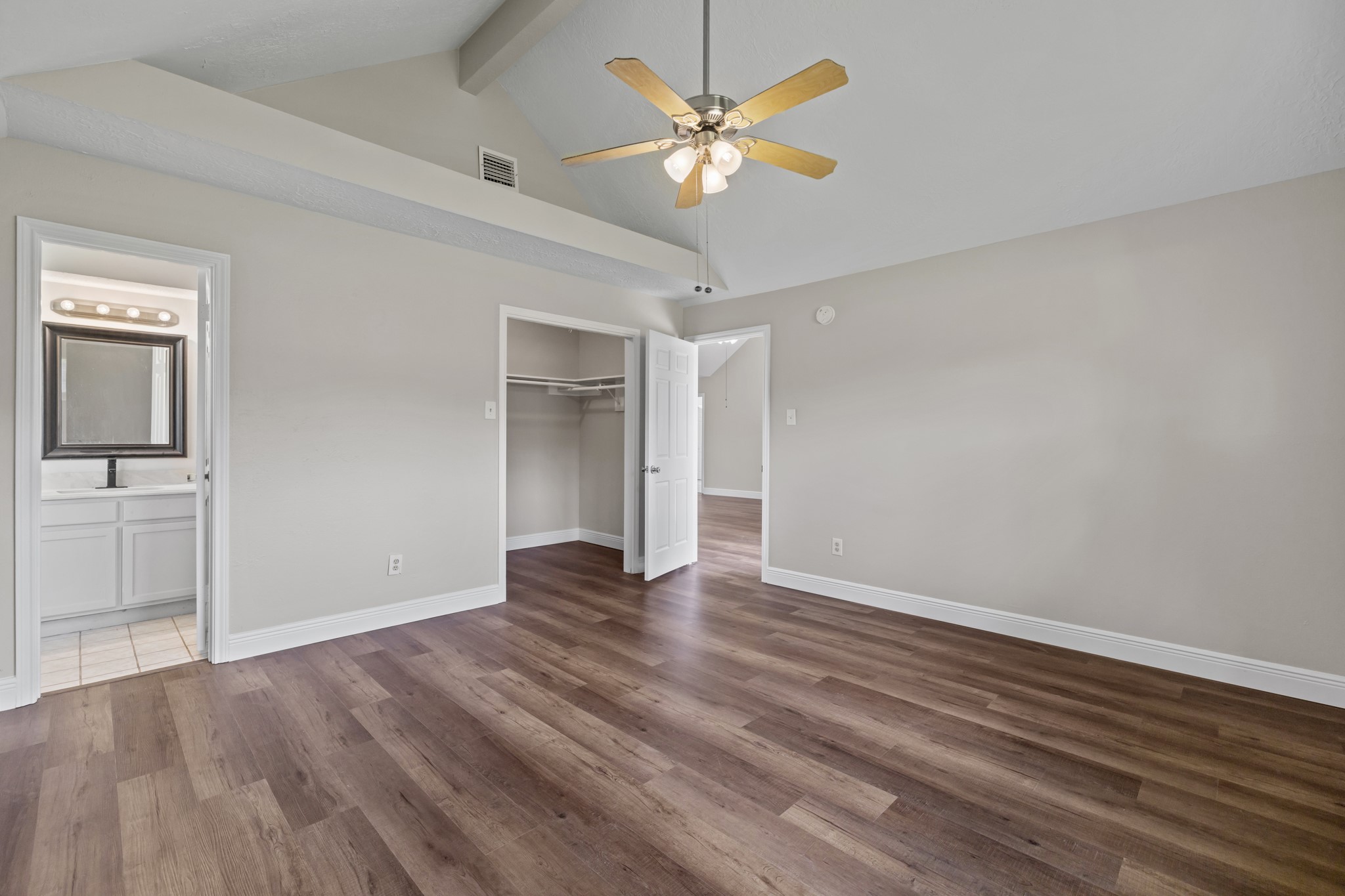 3855 County Road 960, Alvin, TX 77511