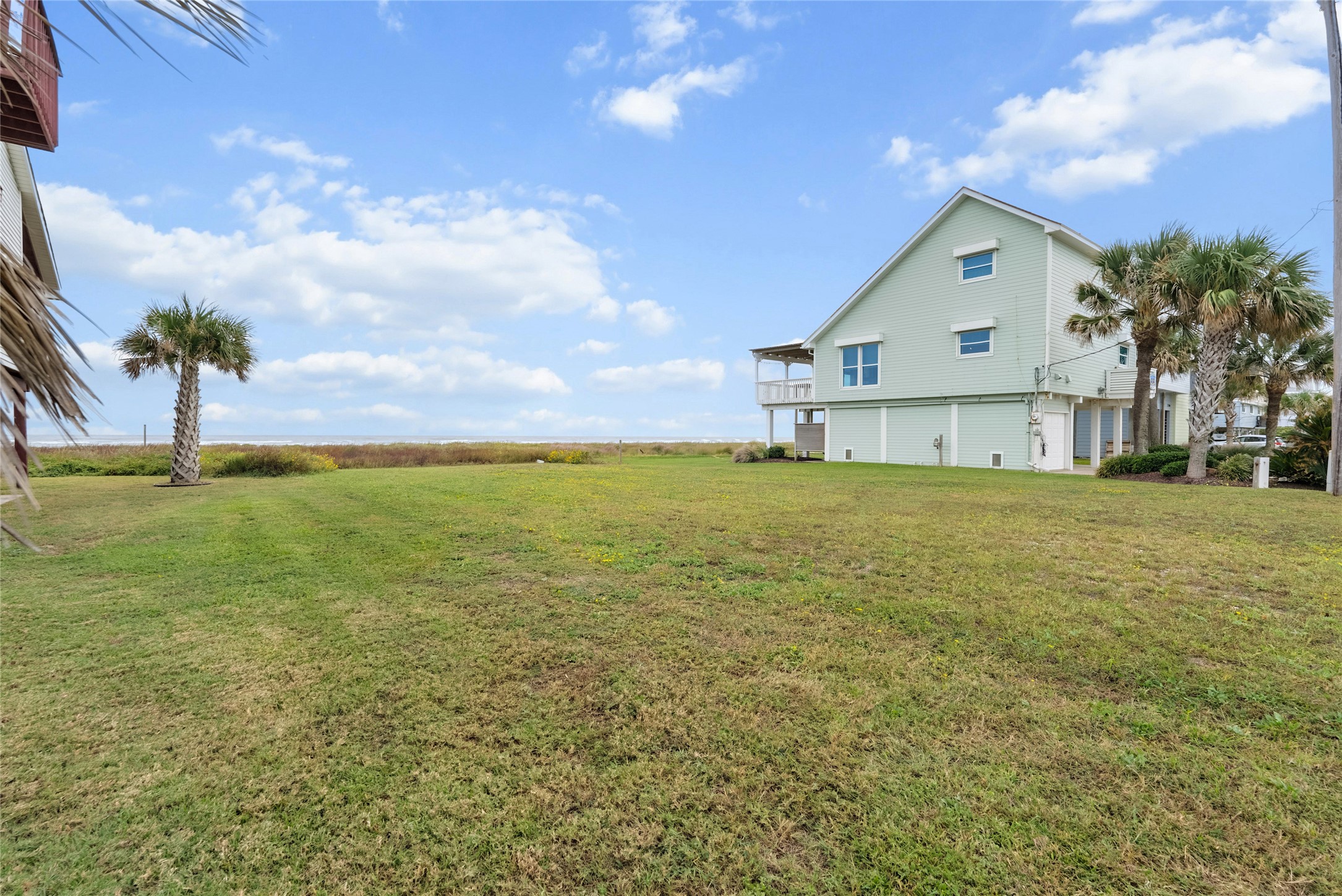 22134 Kennedy Drive, Galveston, TX 77554