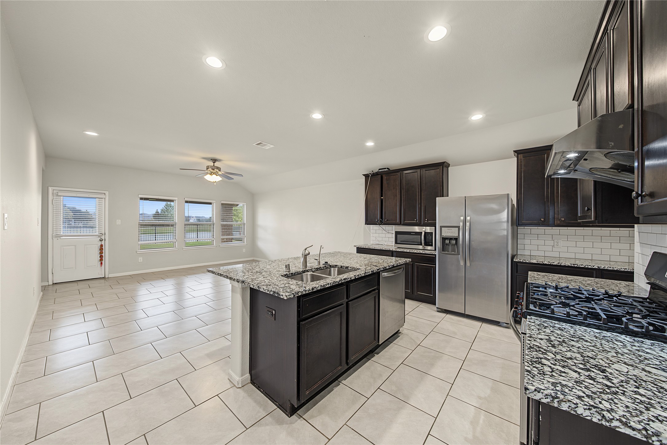 8807 Jamison Drive, Rosenberg, TX 77469