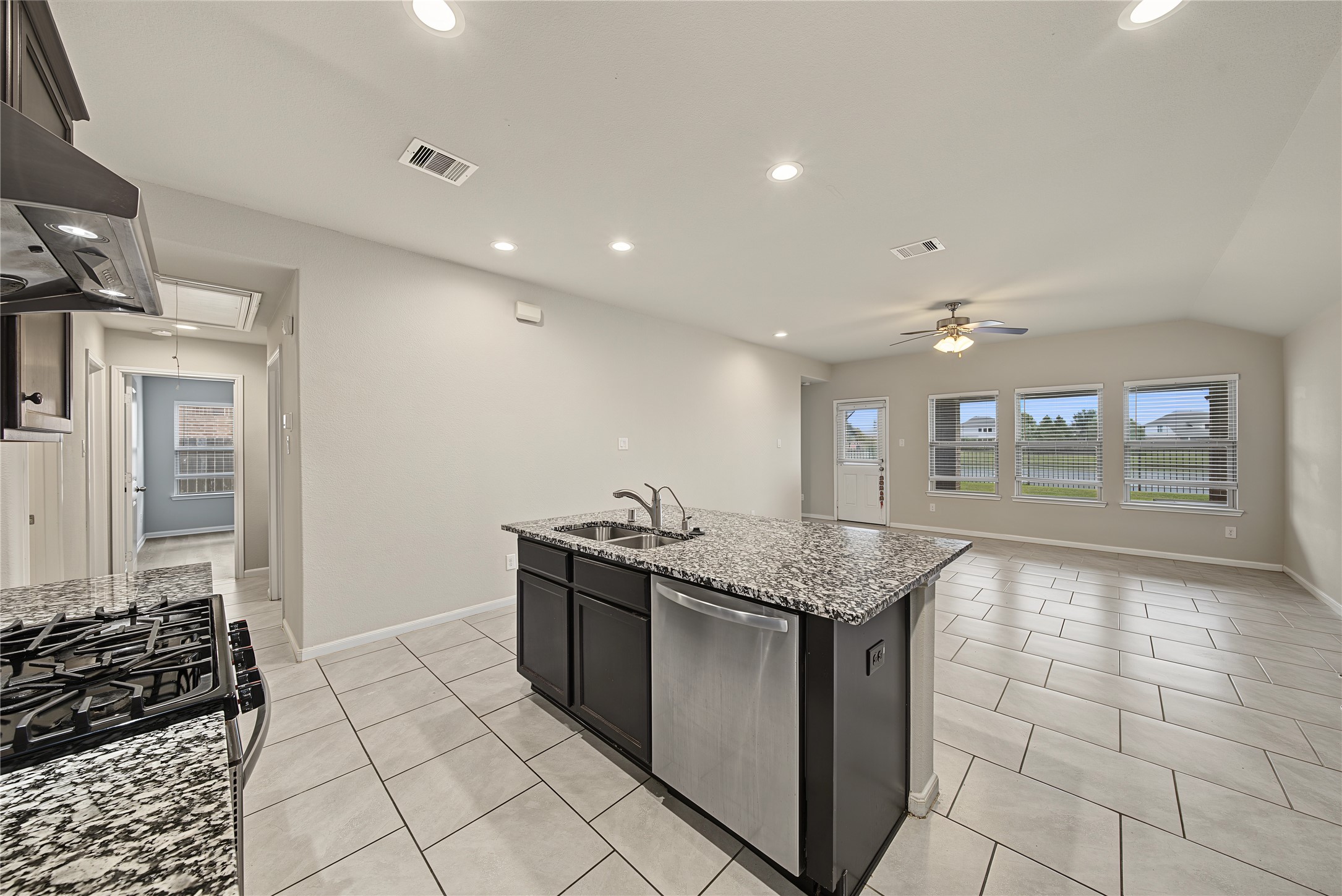 8807 Jamison Drive, Rosenberg, TX 77469