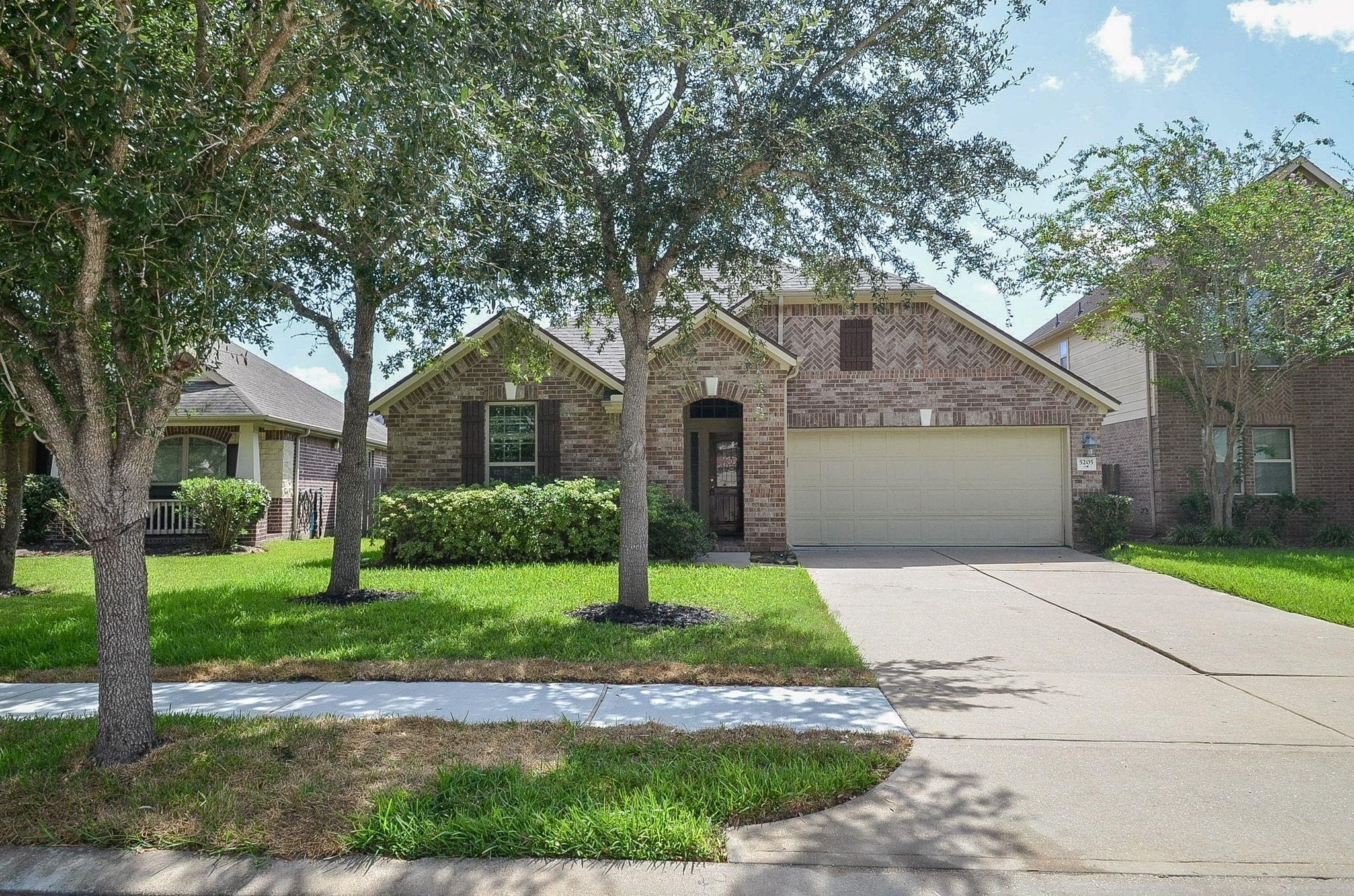5205 Kendall Glen Court, Rosharon, TX 77583 5205 Kendall Glen Court, Rosharon, TX 77583