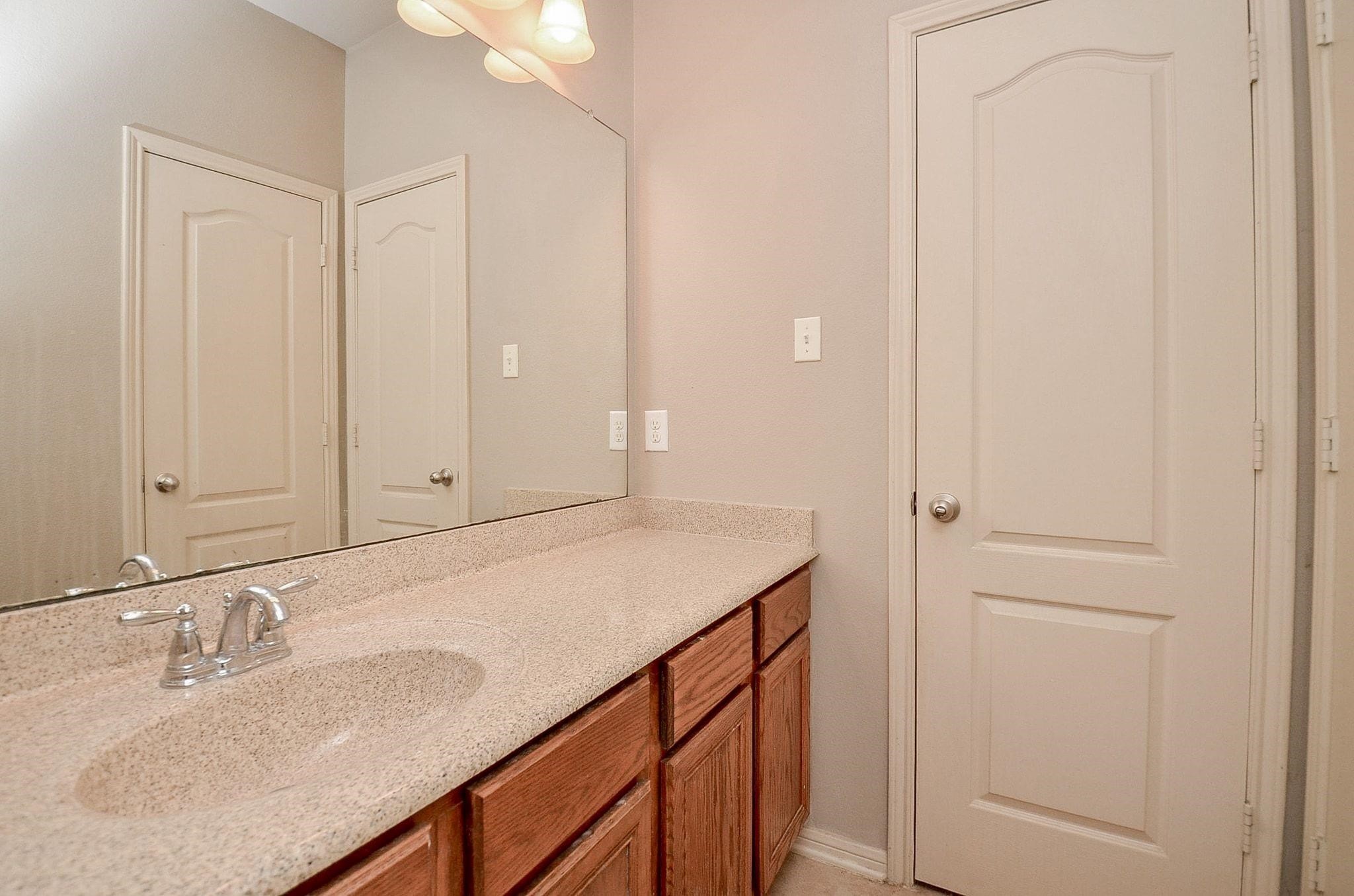 5205 Kendall Glen Court, Rosharon, TX 77583