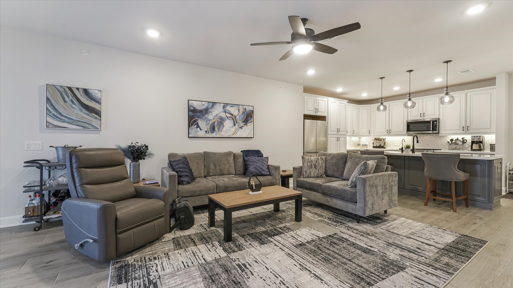 6804 Westview Drive, #3305, Houston, TX 77055