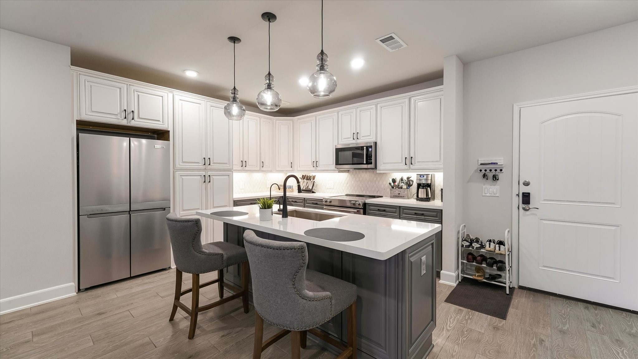 6804 Westview Drive, #3305, Houston, TX 77055