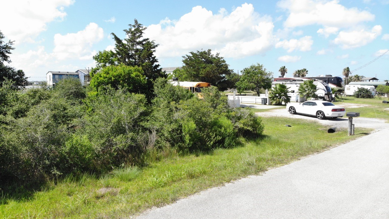 O Schlitz, Hitchcock, TX 77563