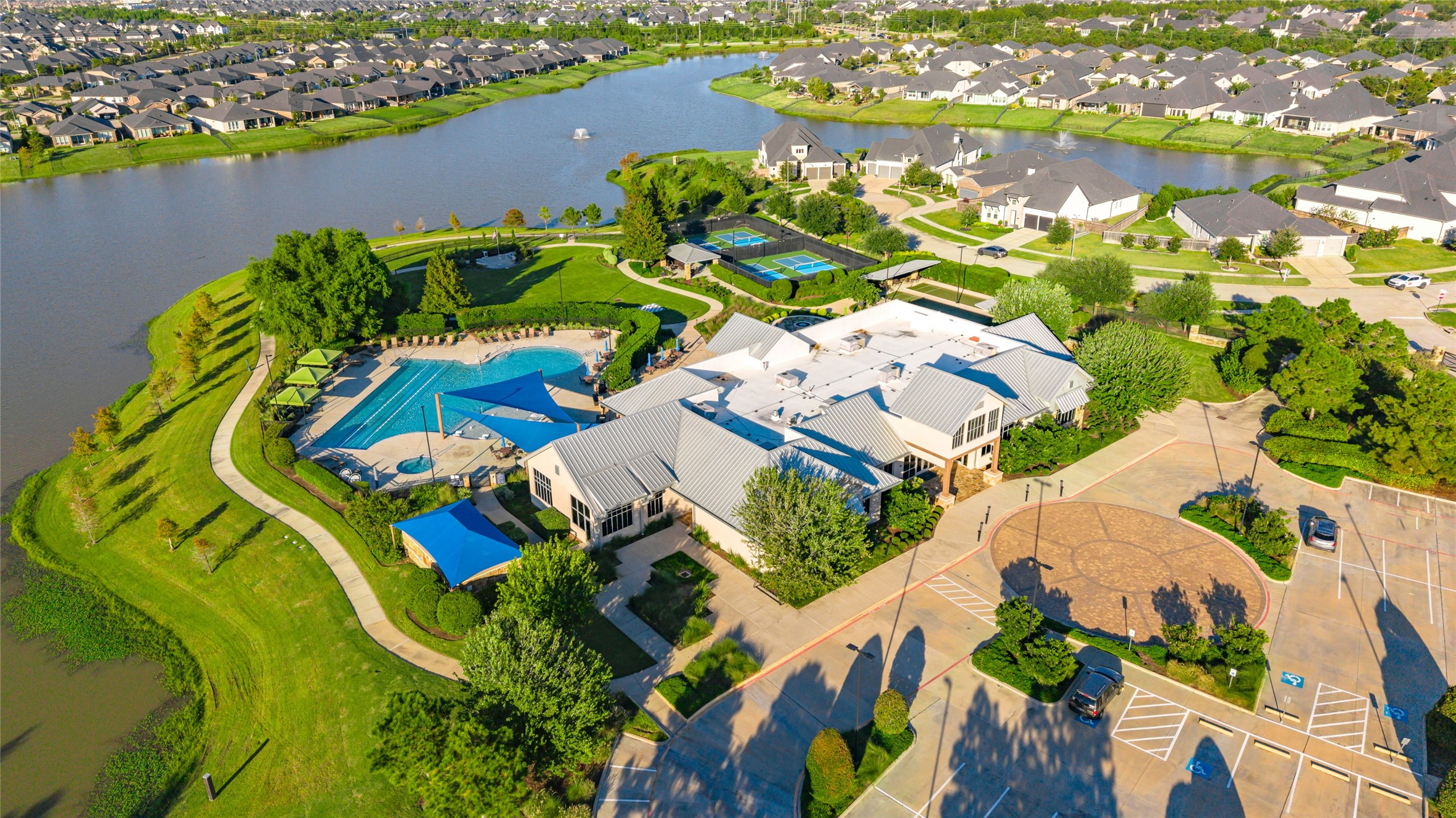 5407 Water Terrace Lane Lane, Fulshear, TX 77441